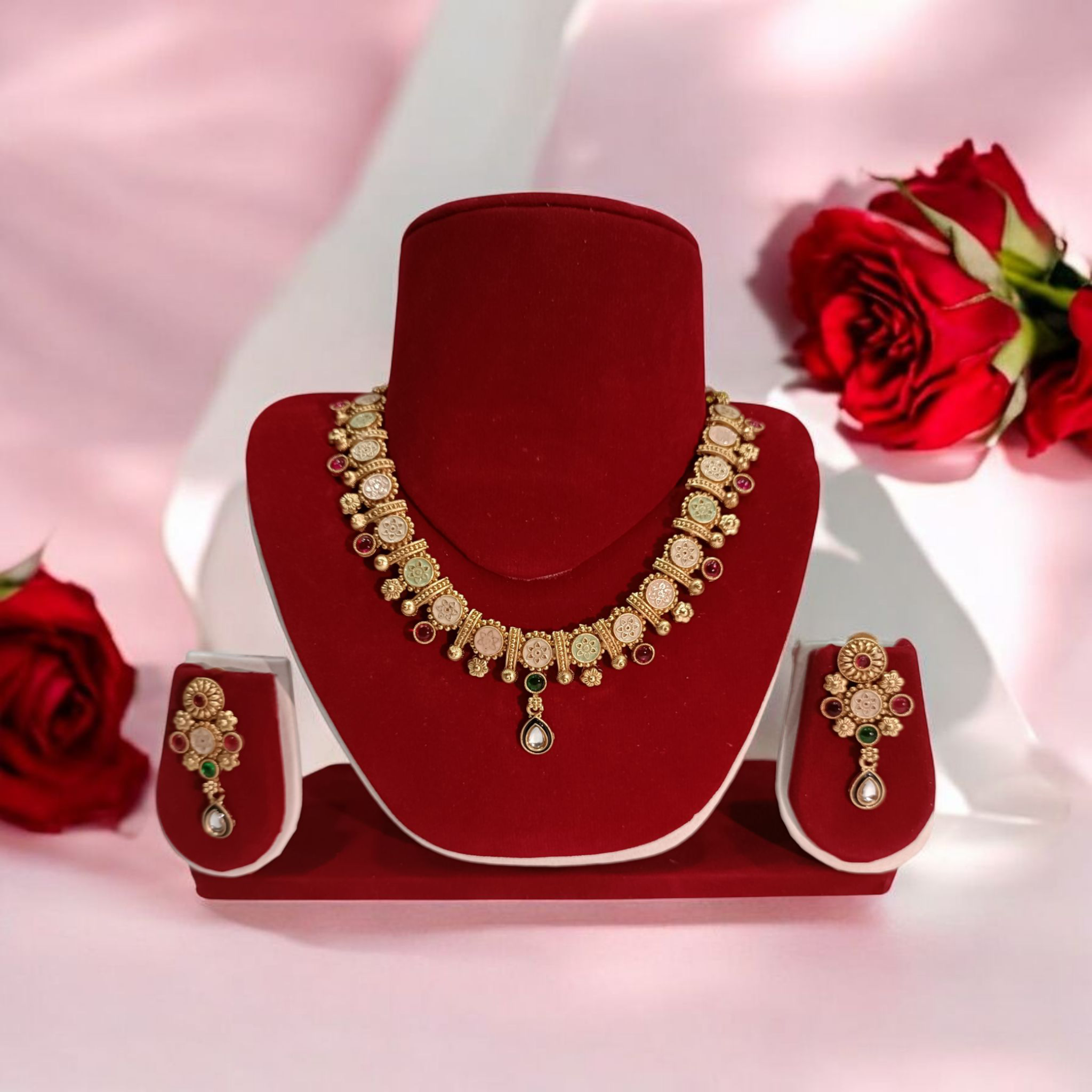 Elegant High Gold Necklace Set