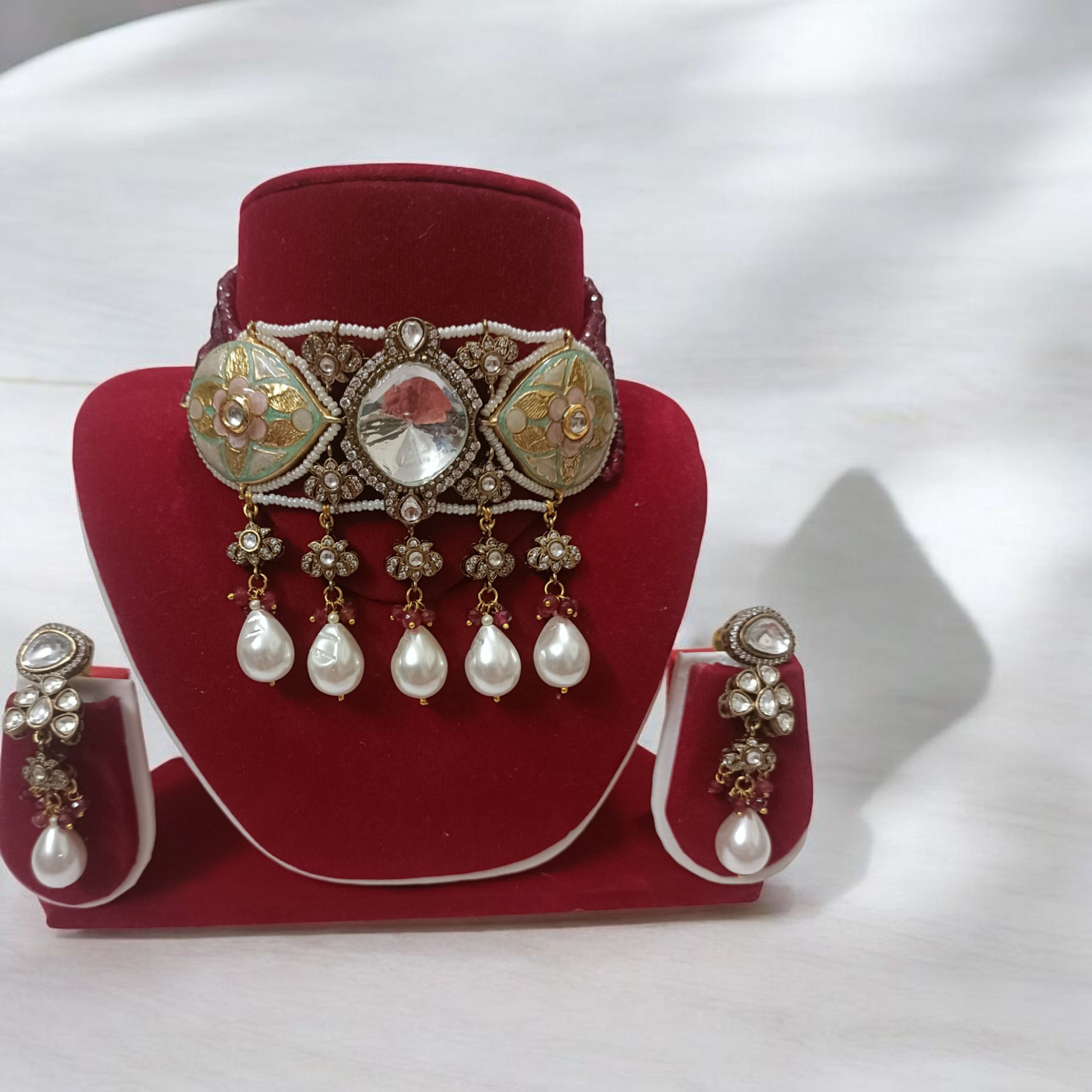 Fusion Moissanite stoned chocker with high quality natural beaded