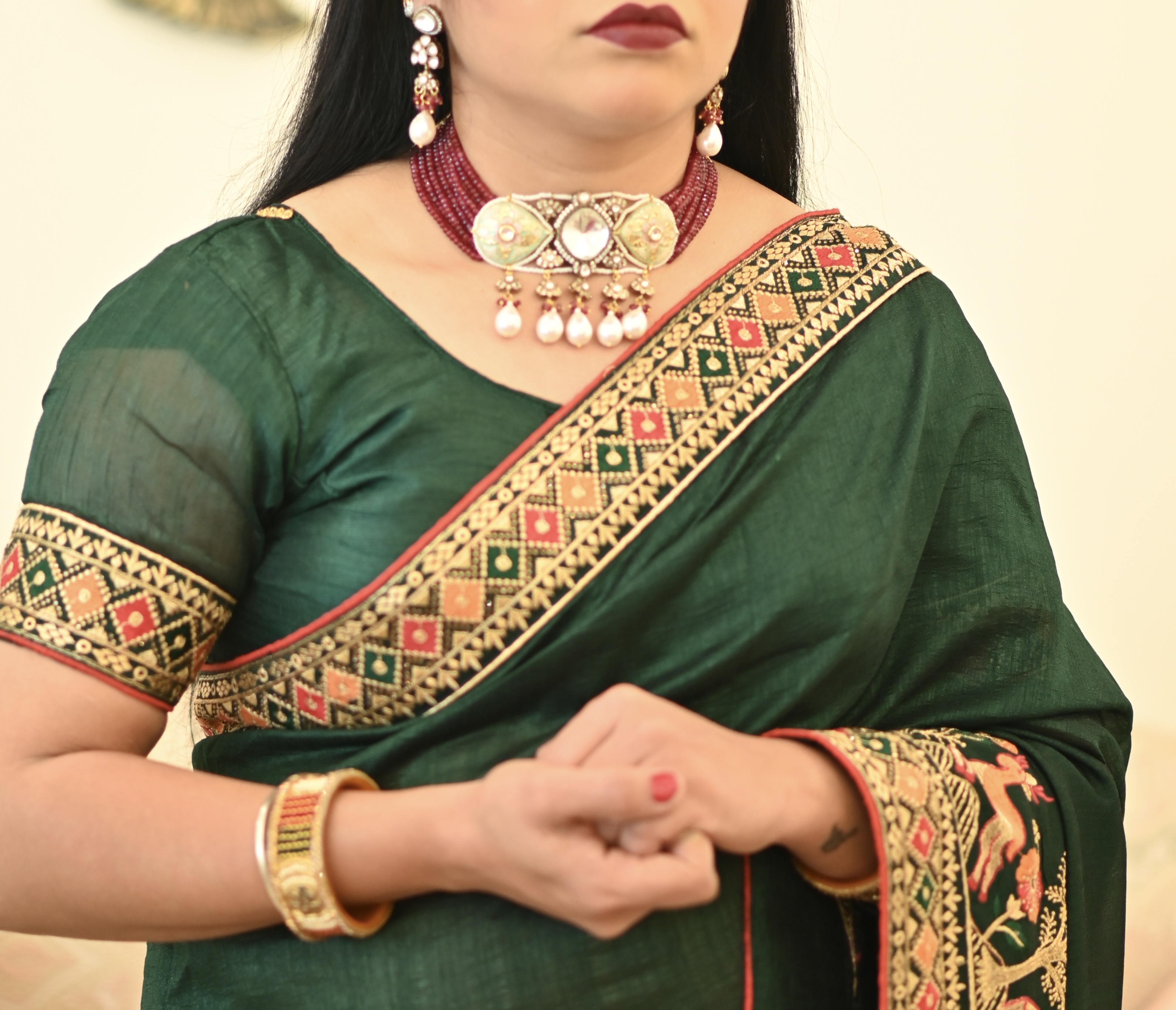 Fusion Moissanite stoned chocker with high quality natural beaded