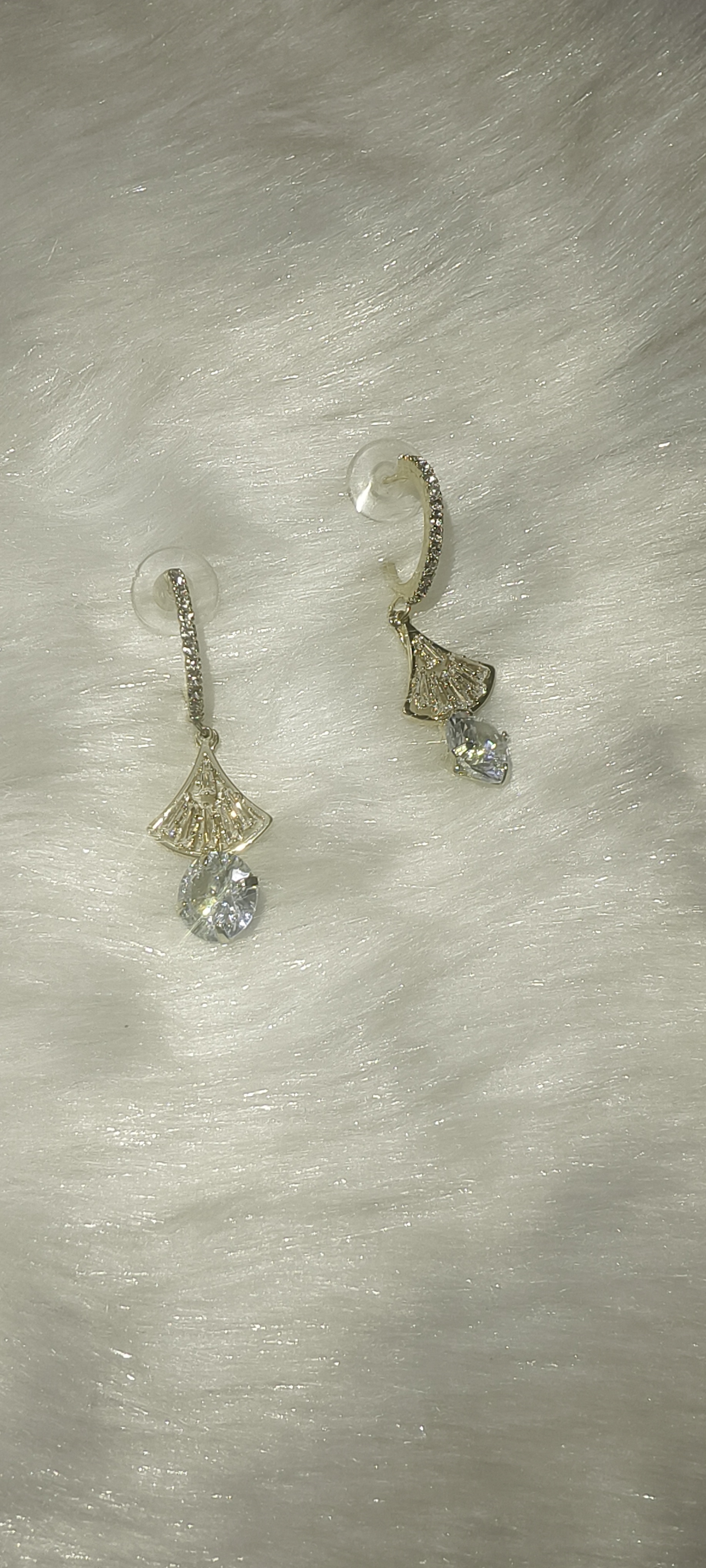 Elegant Dangling Earrings