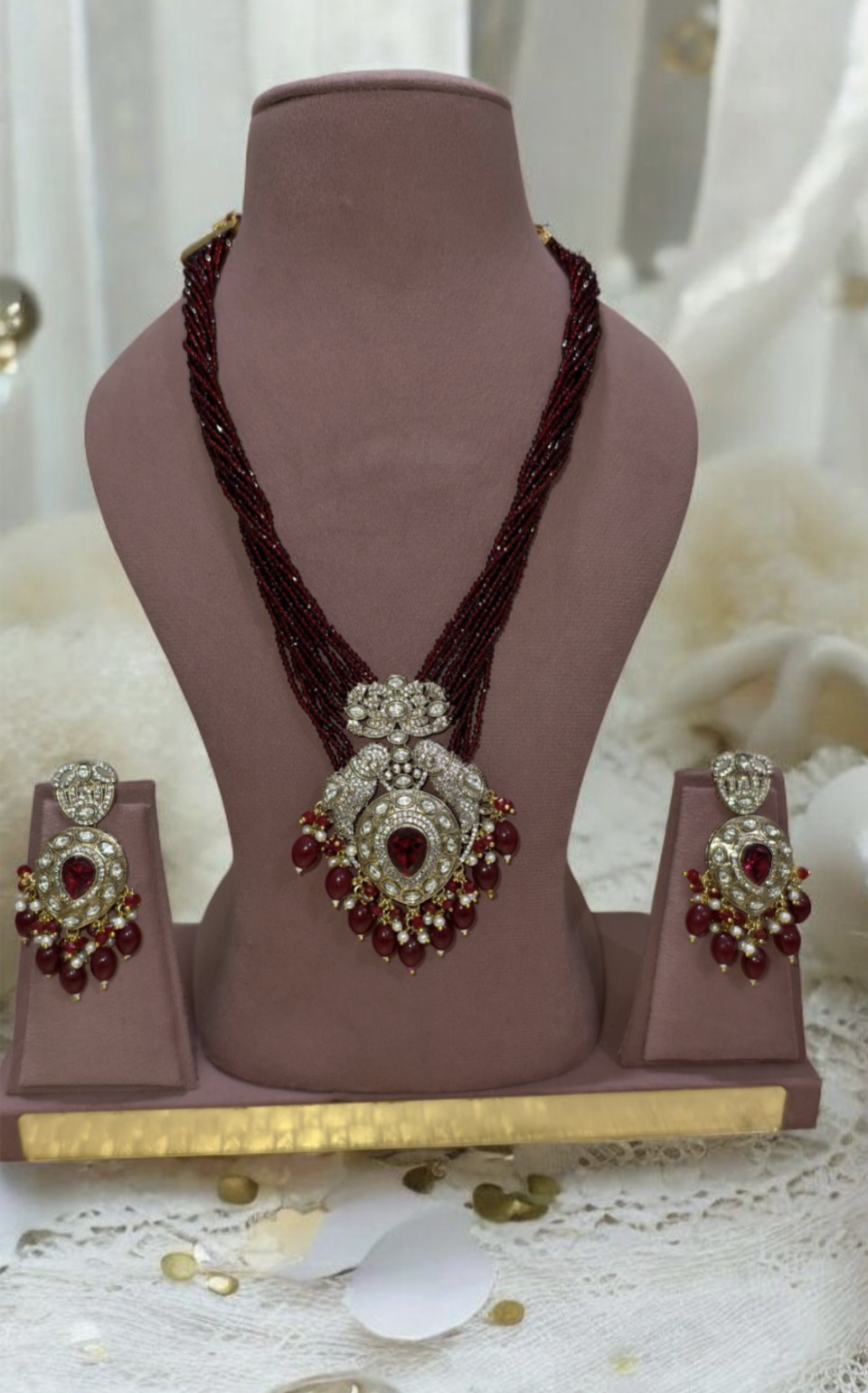 Elegant Red Beaded Victorian Necklace Set