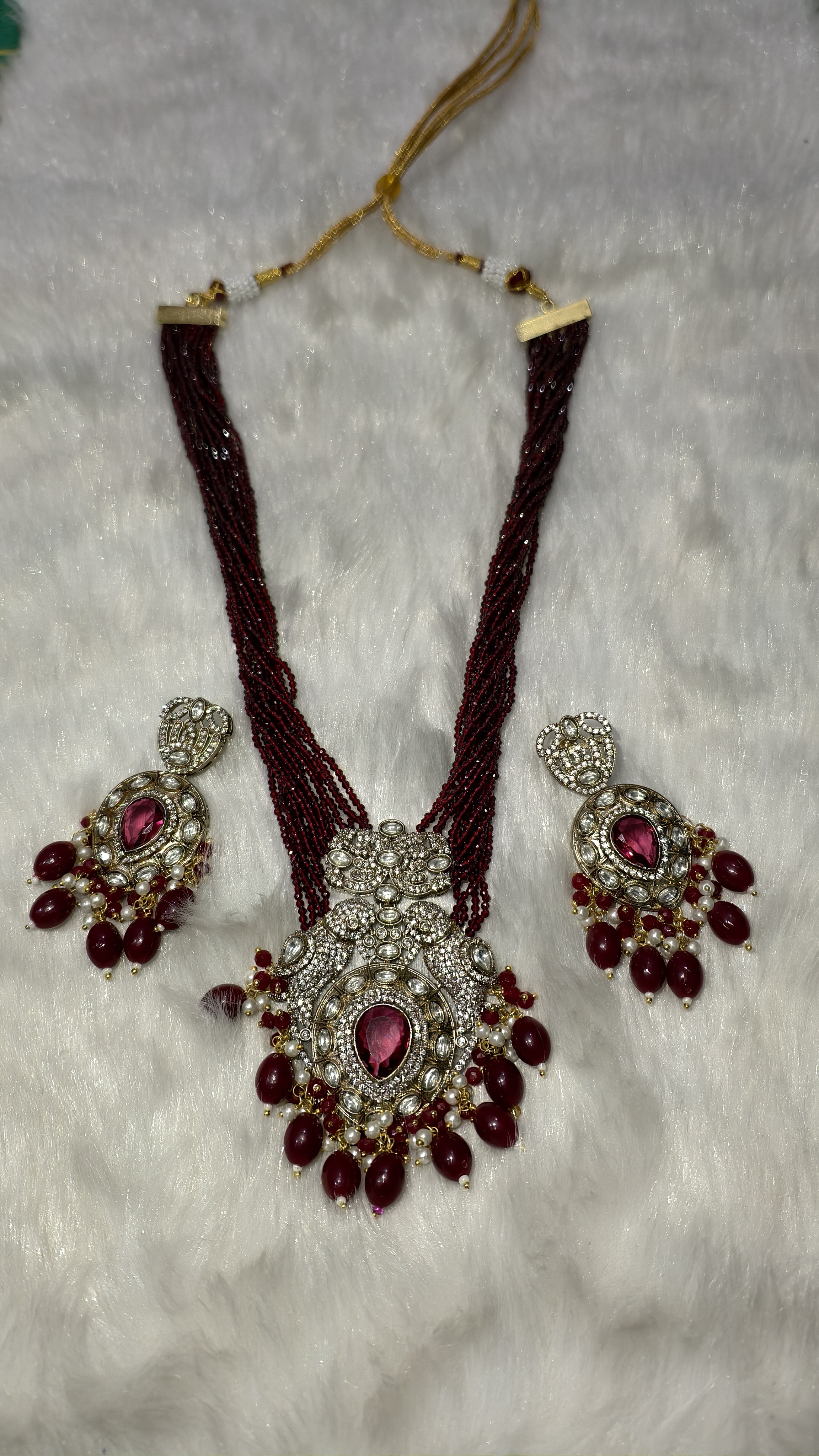 Elegant Red Beaded Victorian Necklace Set