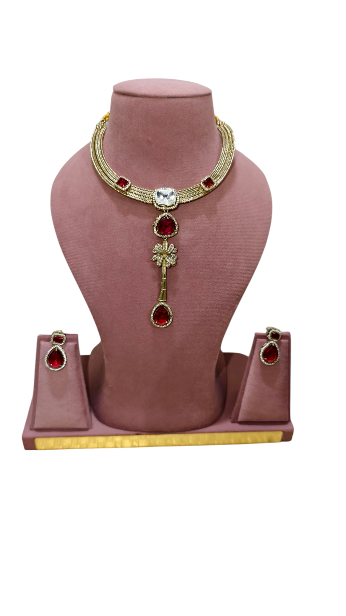 Elegant Necklace Set with Red Gems