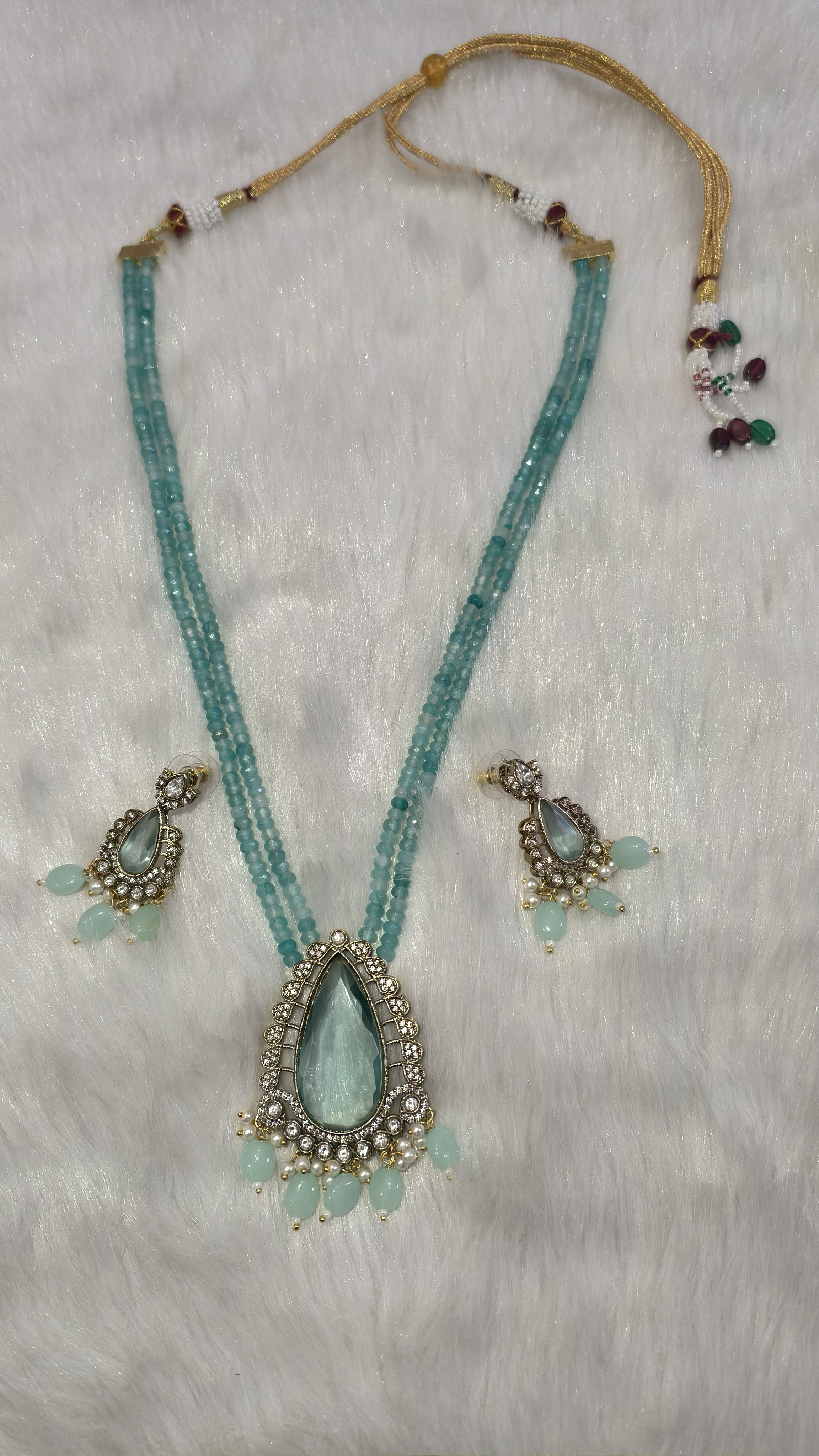 Elegant Necklace Set