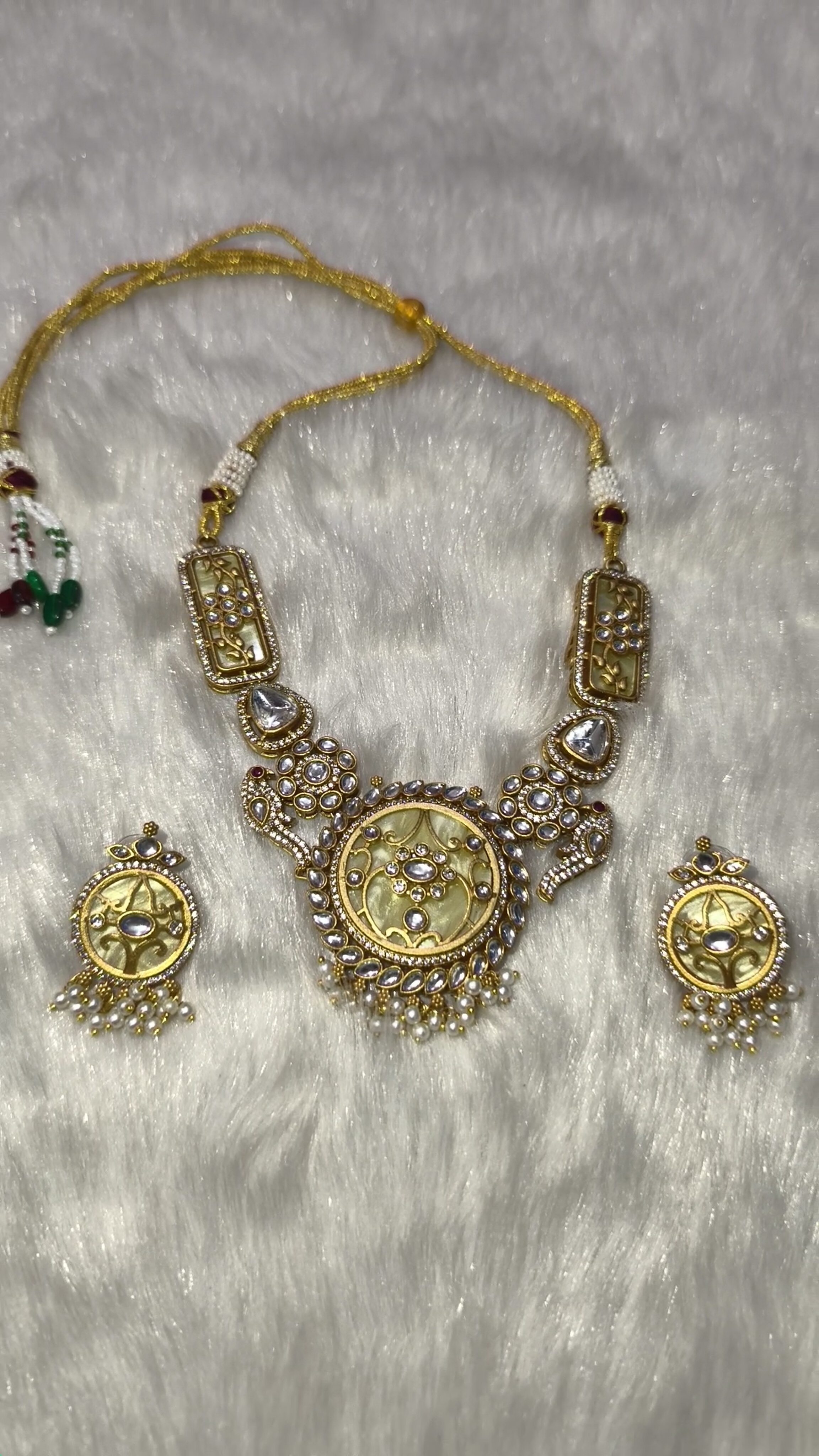 Kundan, MOP, AD stone Fusion Gold Necklace Set