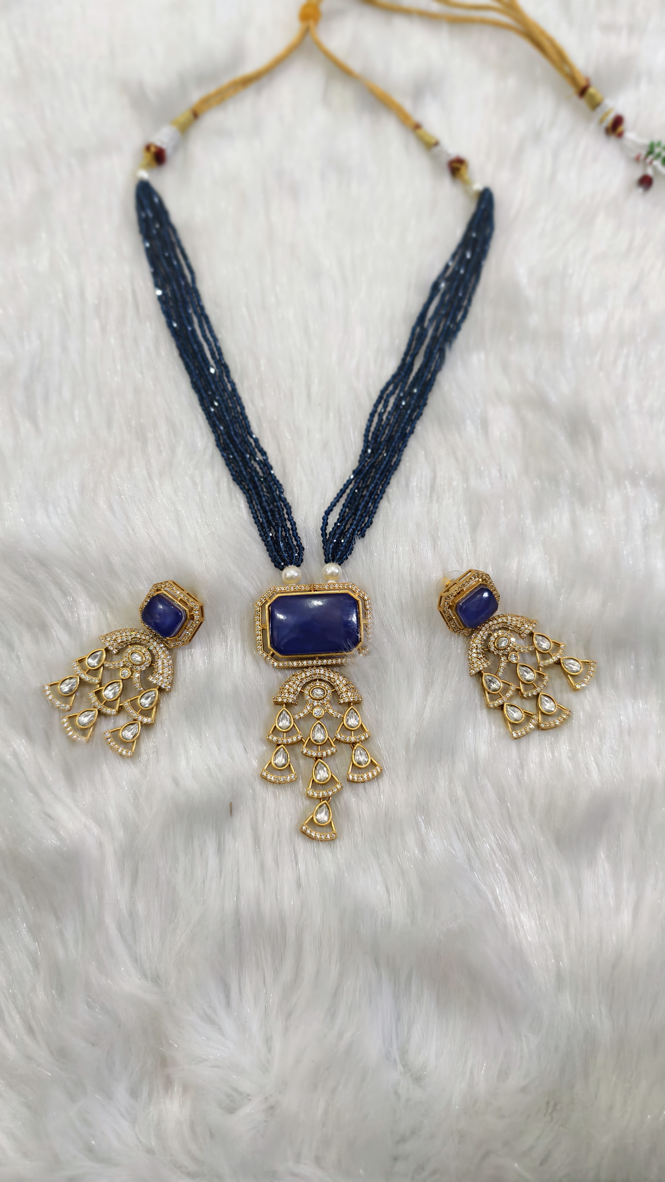Elegant fusion Necklace and Earring Set