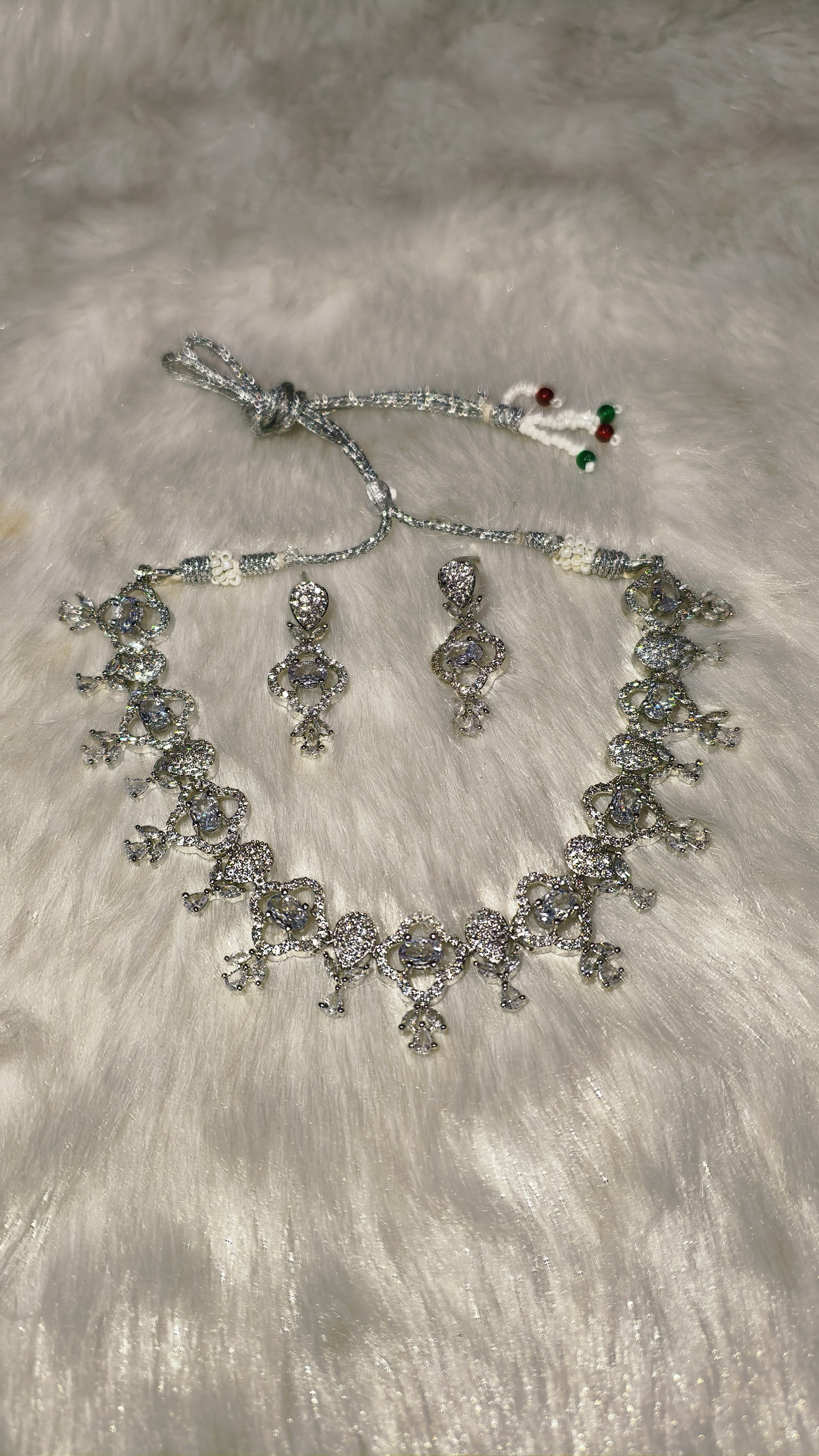 Elegant Silver Necklace Set