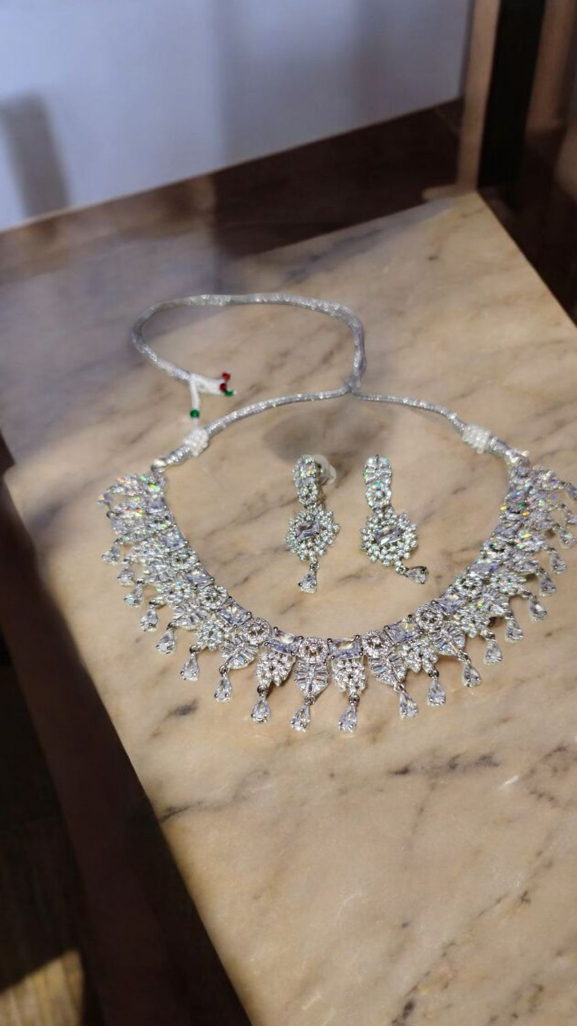 Elegant Silver Jewelry Set