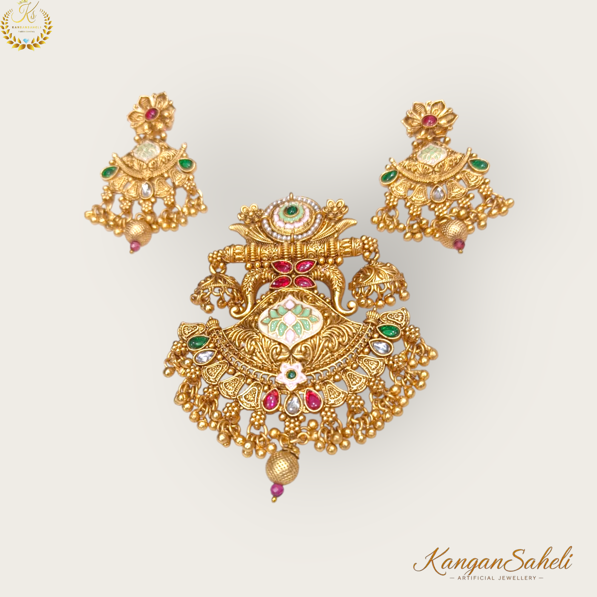 Traditional High Gold pendent with earrings set