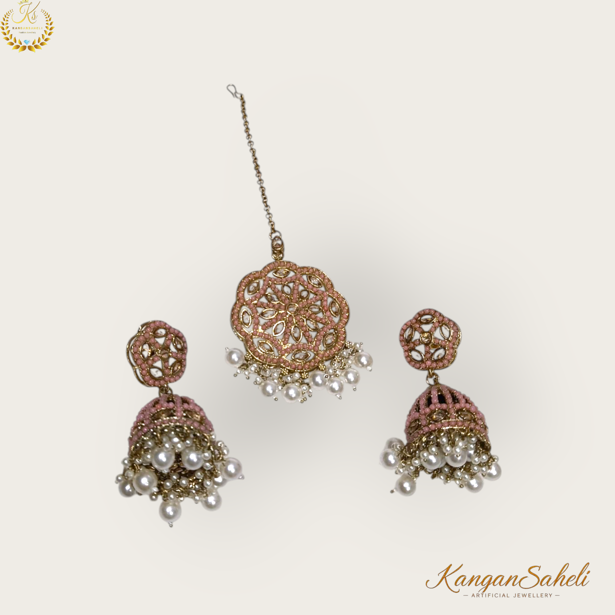 Traditional Earrings plus Mangteeka Set