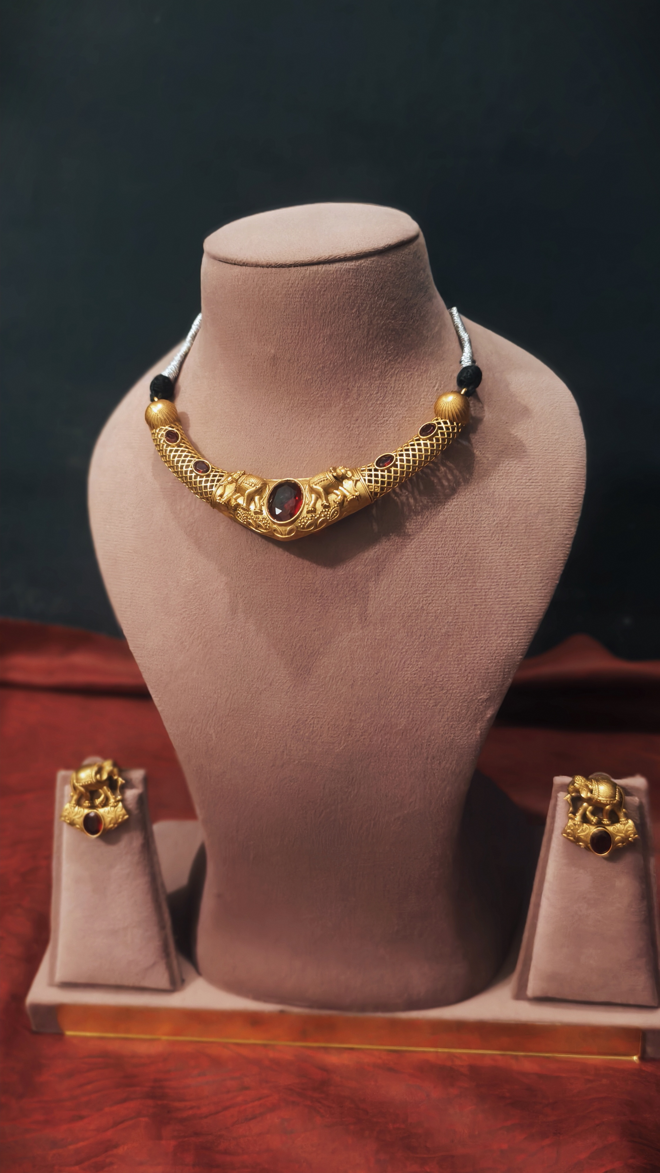 Elegant Ethnic Necklace and Earrings Set