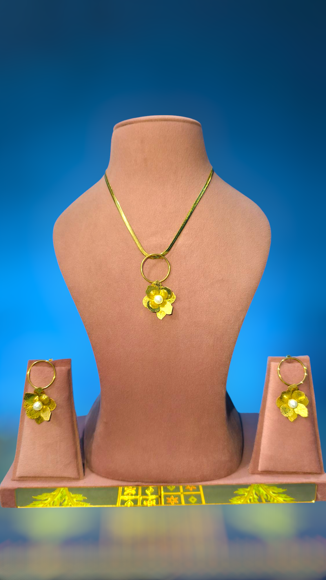 Fancy Gold Flower Jewelry Set