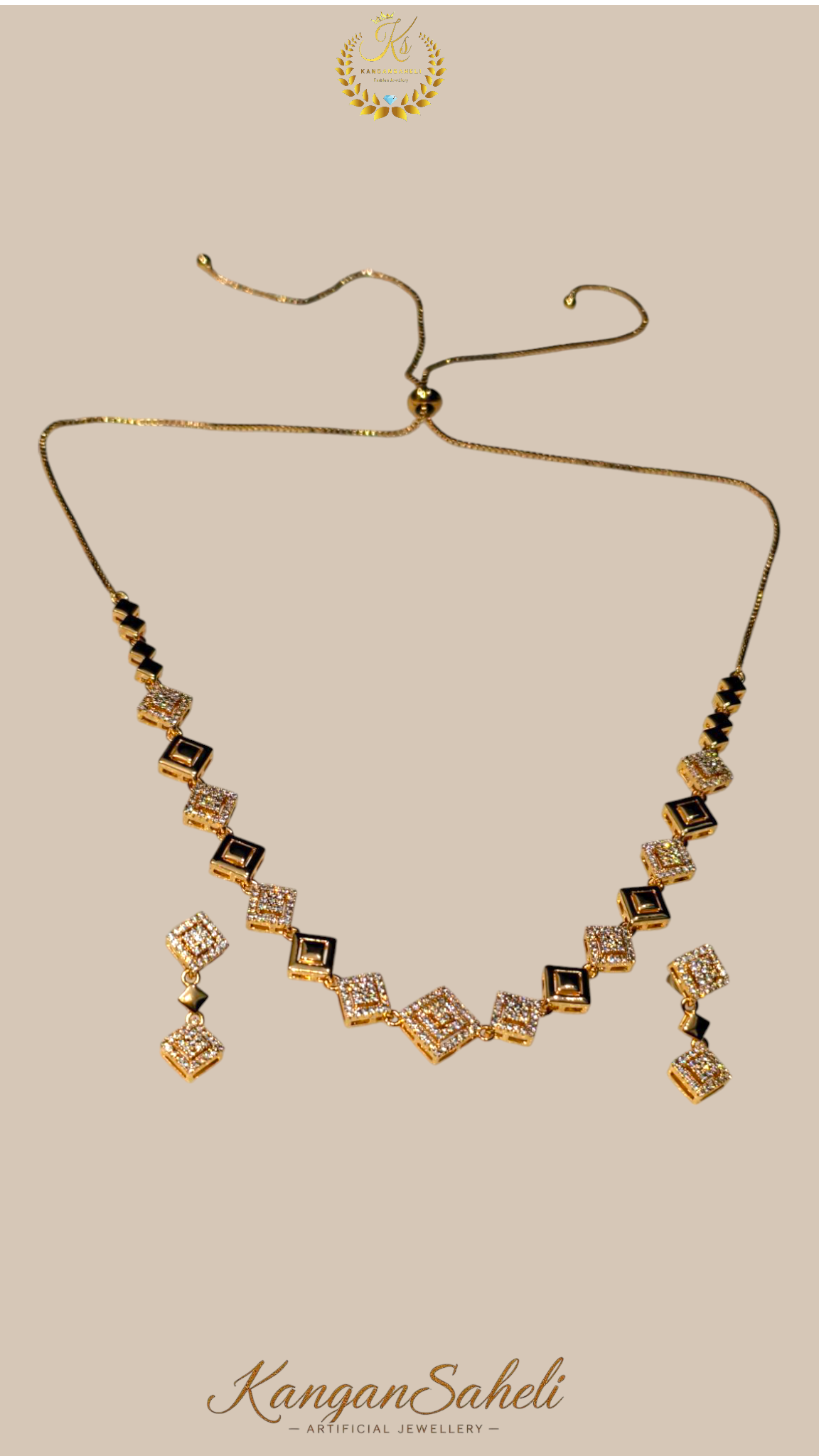 Elegant Gold Necklace Set