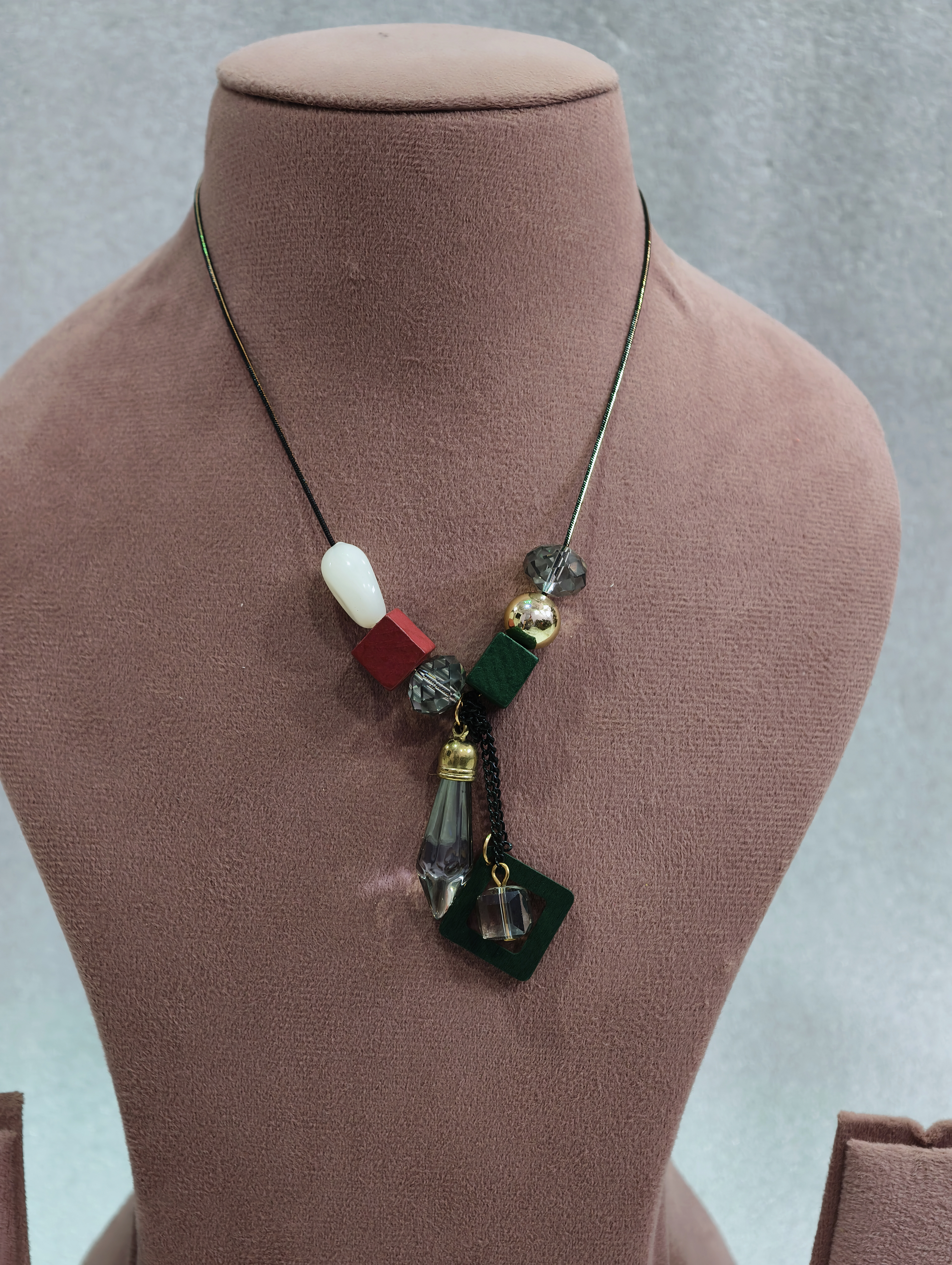 Colorful Beaded Fancy Necklace