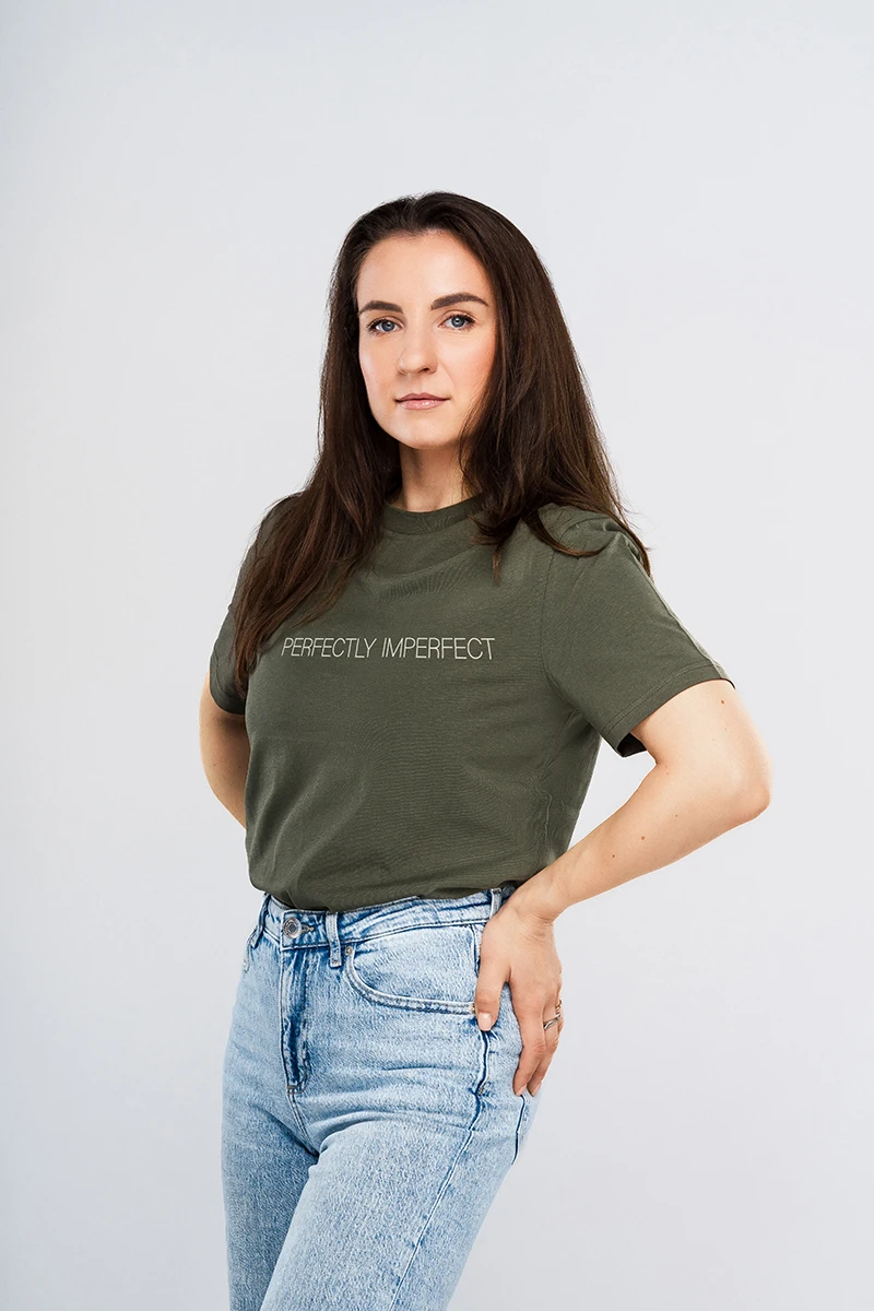 IMPERFECT siuvinėti marškinėliai