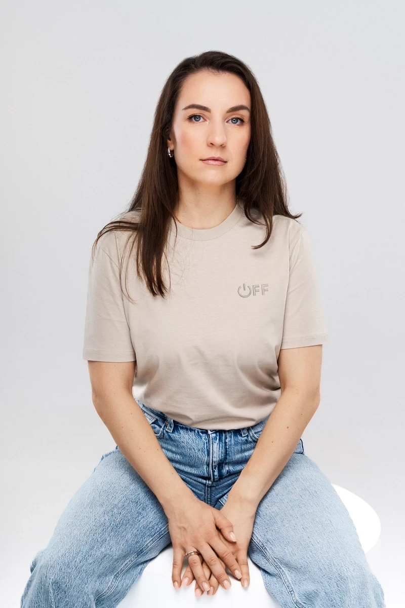 OFF siuvinėti marškinėliai