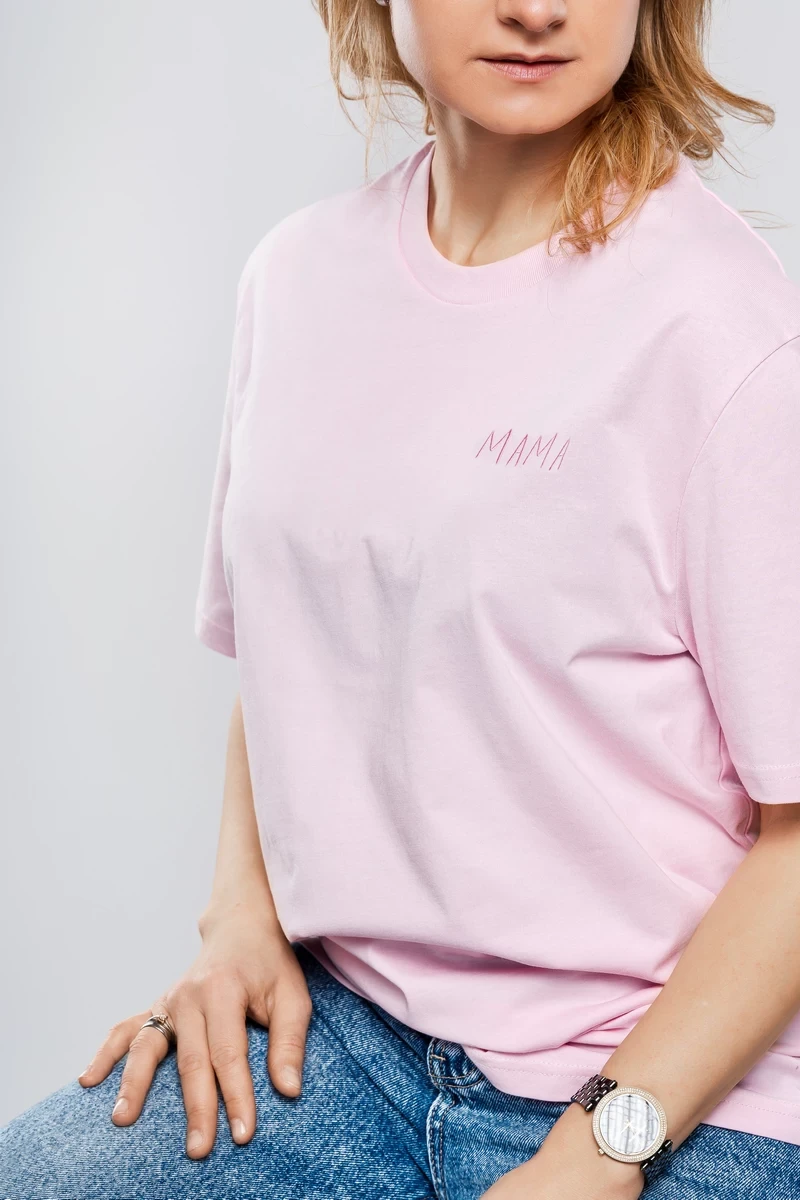 Mama siuvinėti marškinėliai