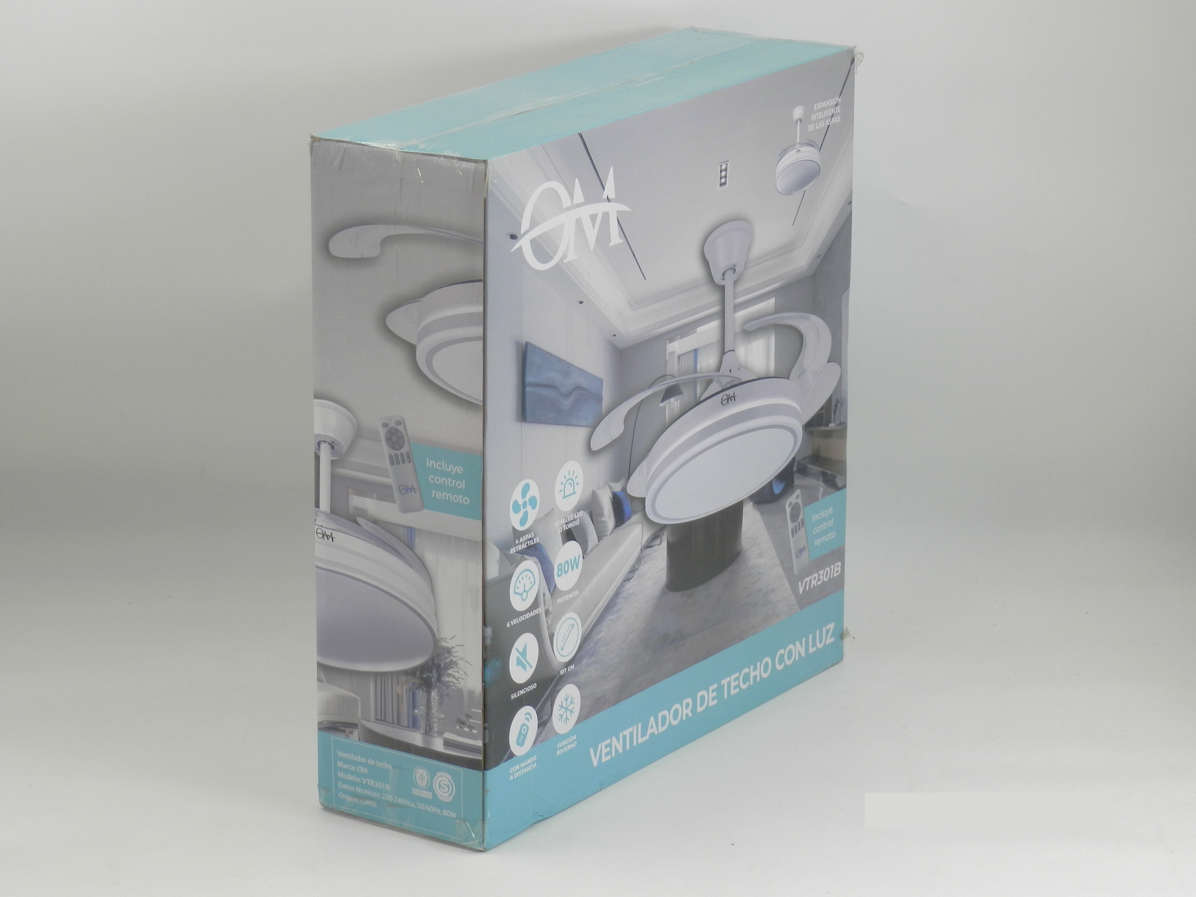 Ventilador de Techo con Luz OM