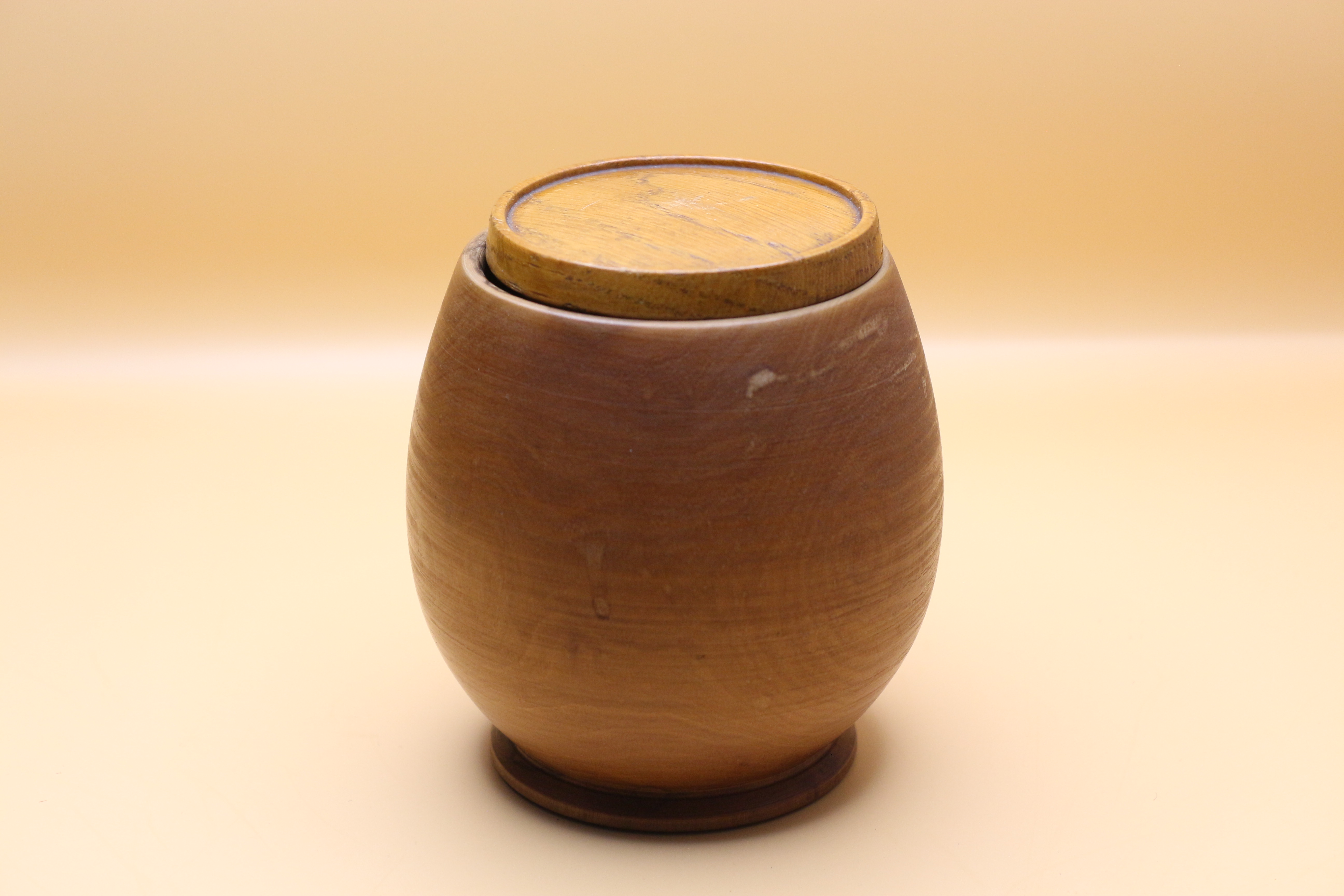 Hand Carved Polish 'Barrel' Tea Caddy with lid Circa 1940