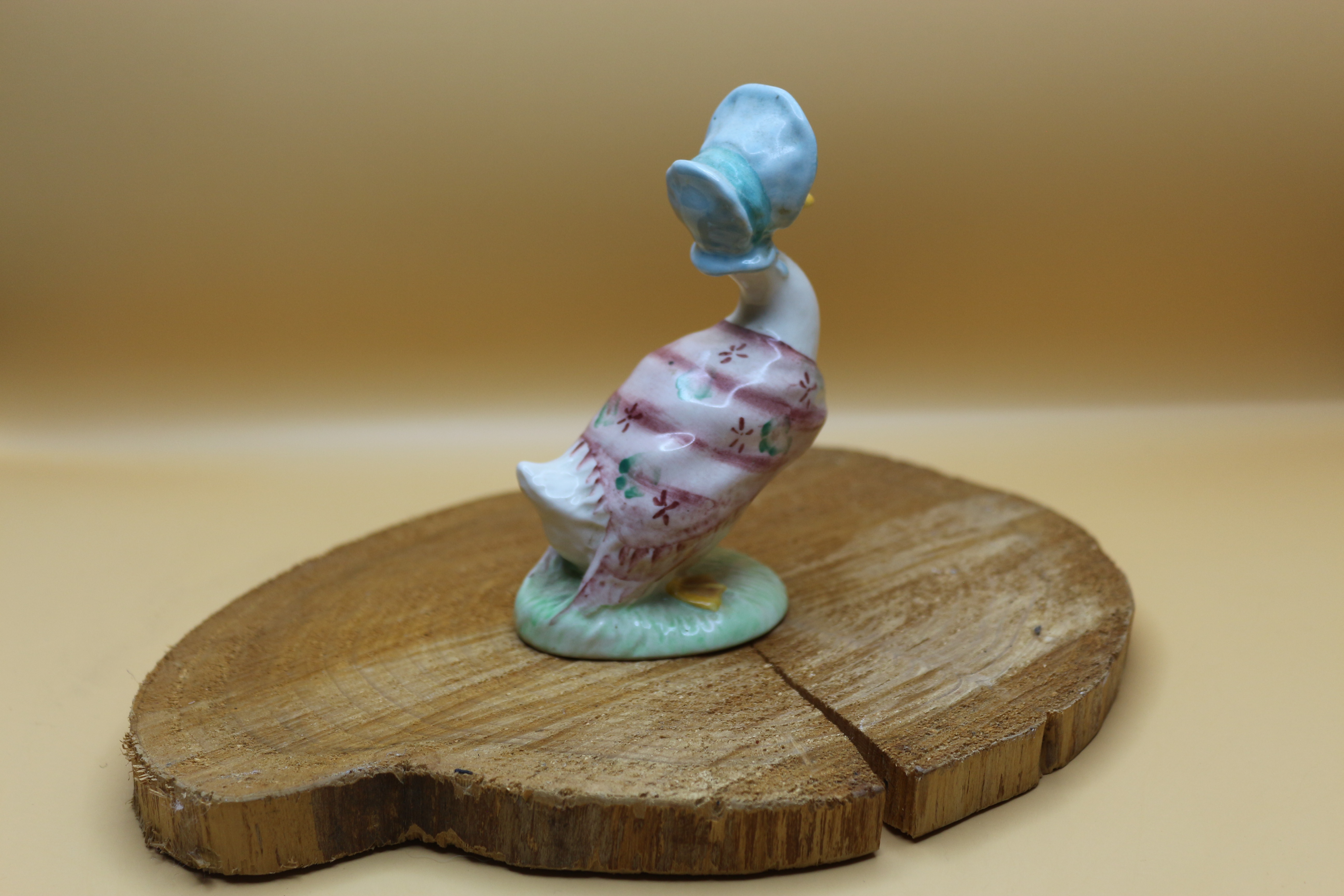 Beatrix Potter Royal Doulton Collectable Jemima Puddleduck Ceramic Figureine ~ So Cute!