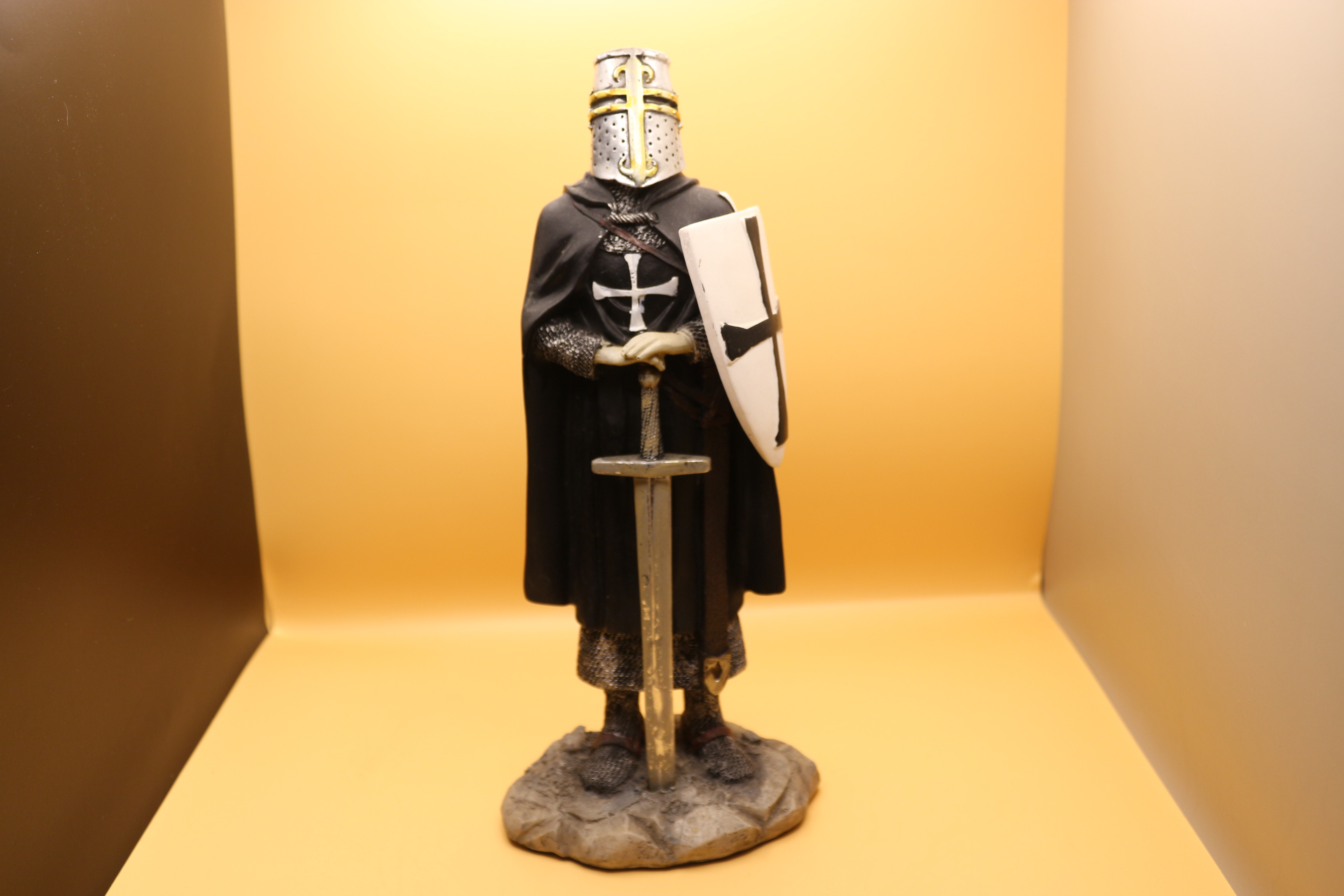'Knight on Guard' Resin Made English Knight ~ About One Foot Tall!