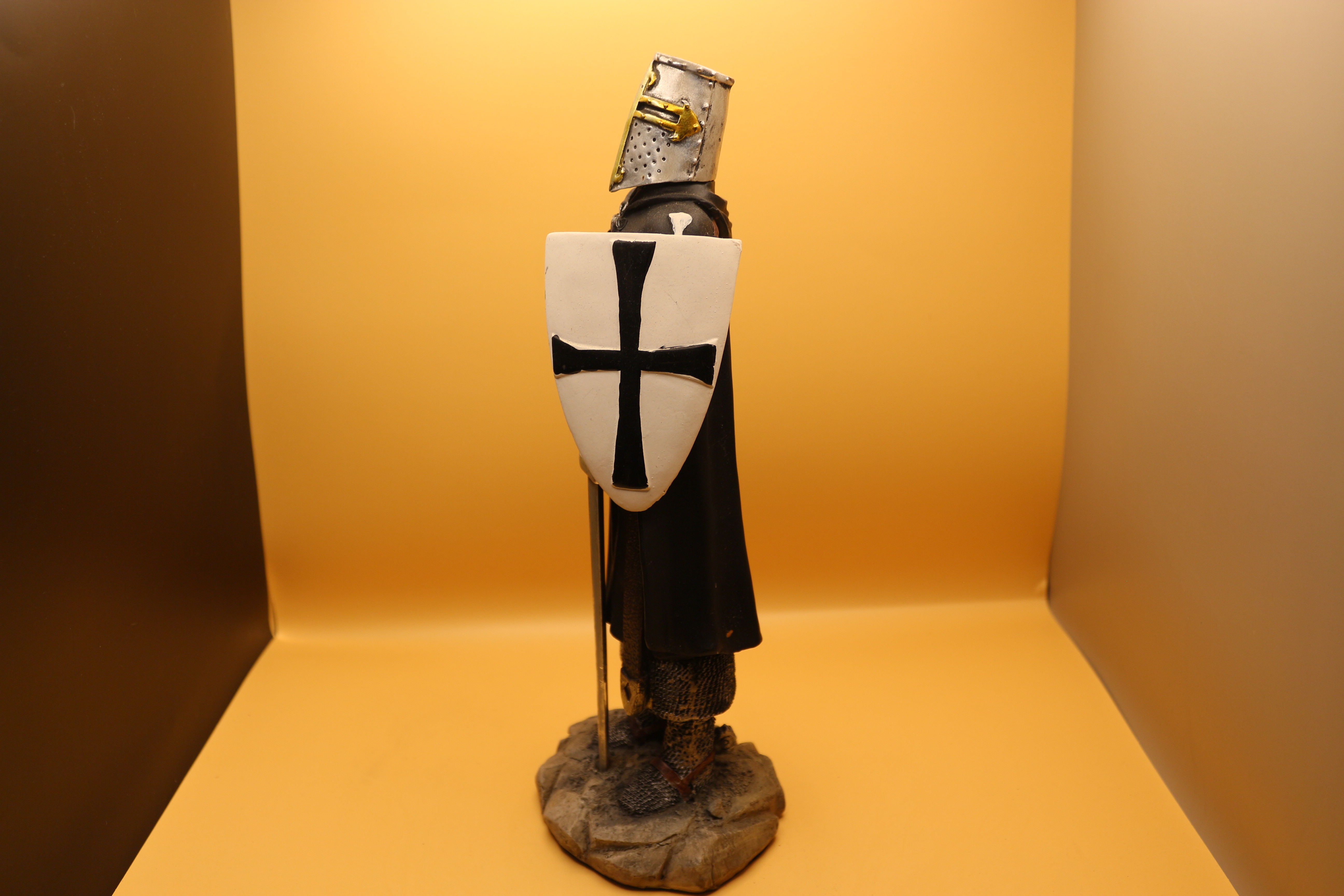 'Knight on Guard' Resin Made English Knight ~ About One Foot Tall!