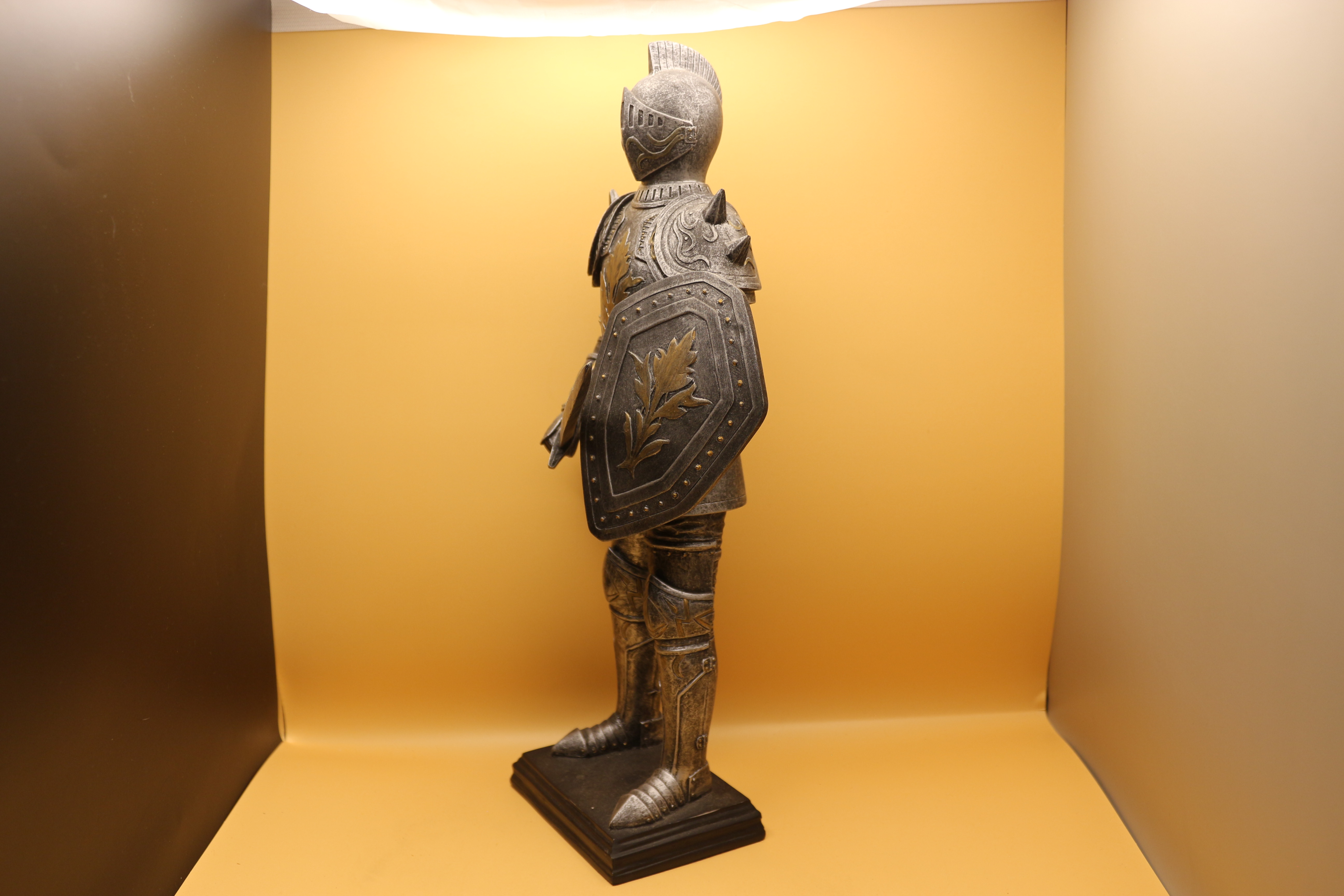 'Knight on Guard' No2 Resin Made English Knight ~ Over One Foot Tall!