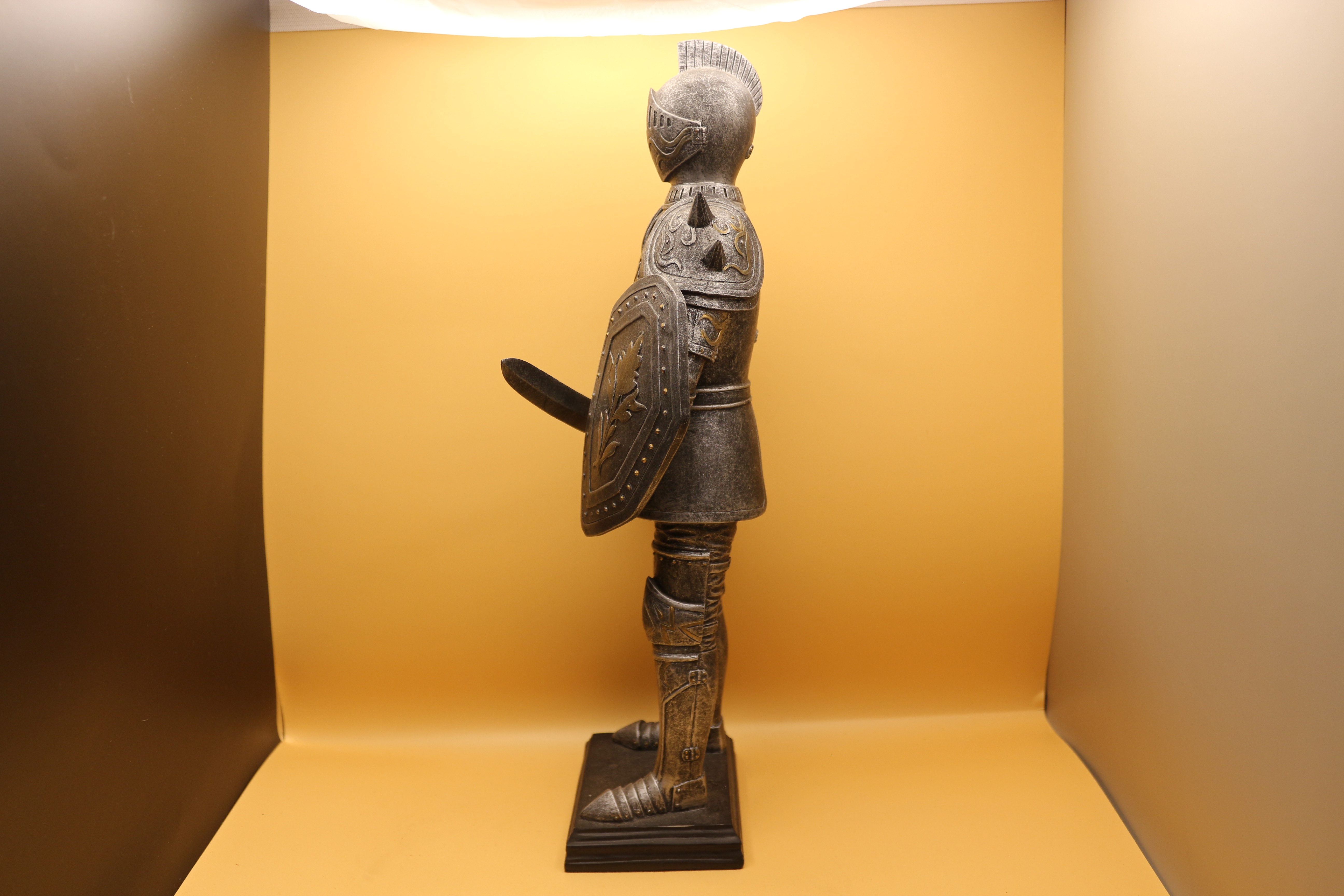 'Knight on Guard' No2 Resin Made English Knight ~ Over One Foot Tall!