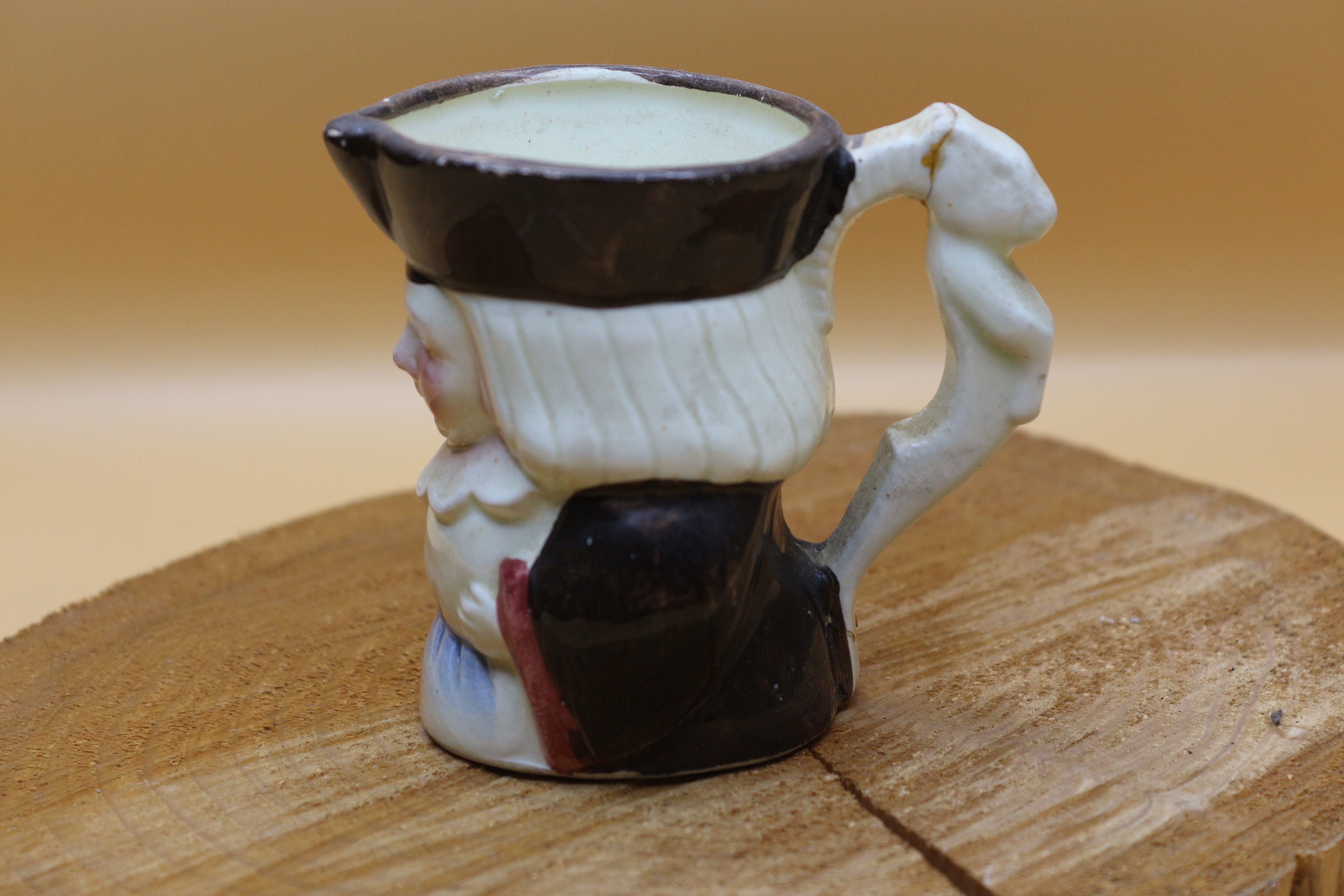 Original Tiny Irish Toby Jug ~~ Age Unknown!