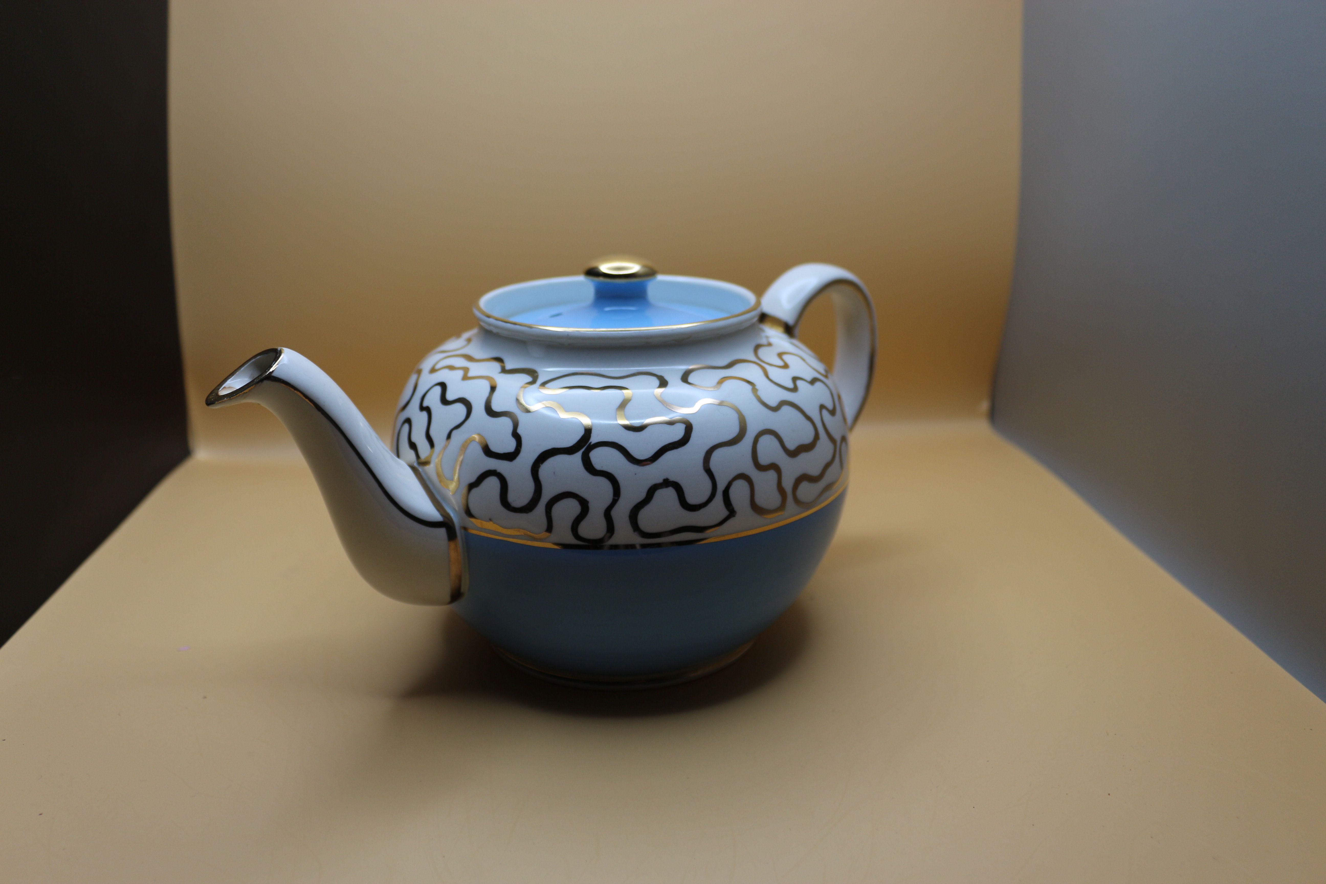 Sadler ~ Staffordshire Teapot ~ Highly Collectable ~ Fantastic Condition!