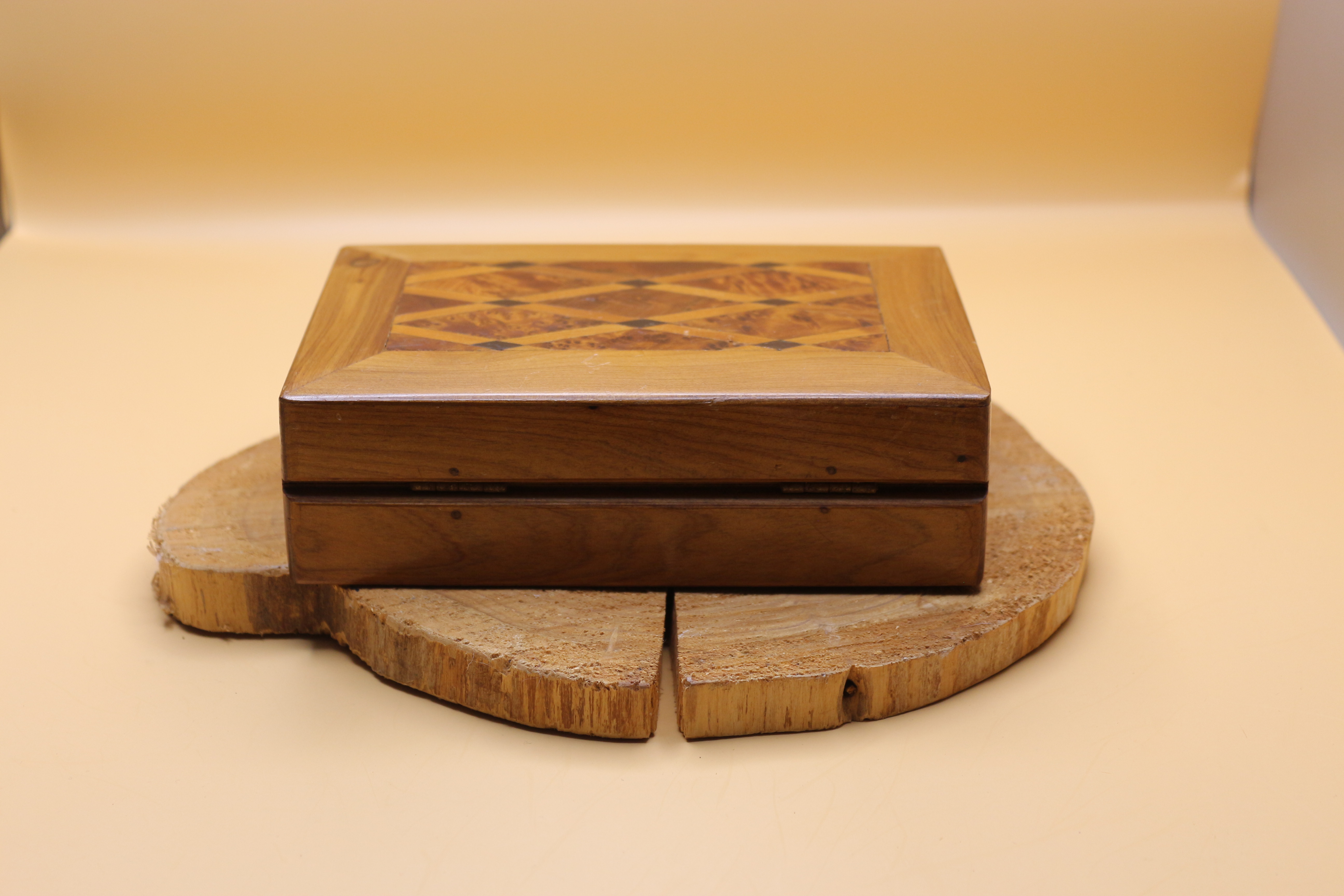 A Beautiful Burr Walnut and Yew Morrocan Wooden Trinket Box 