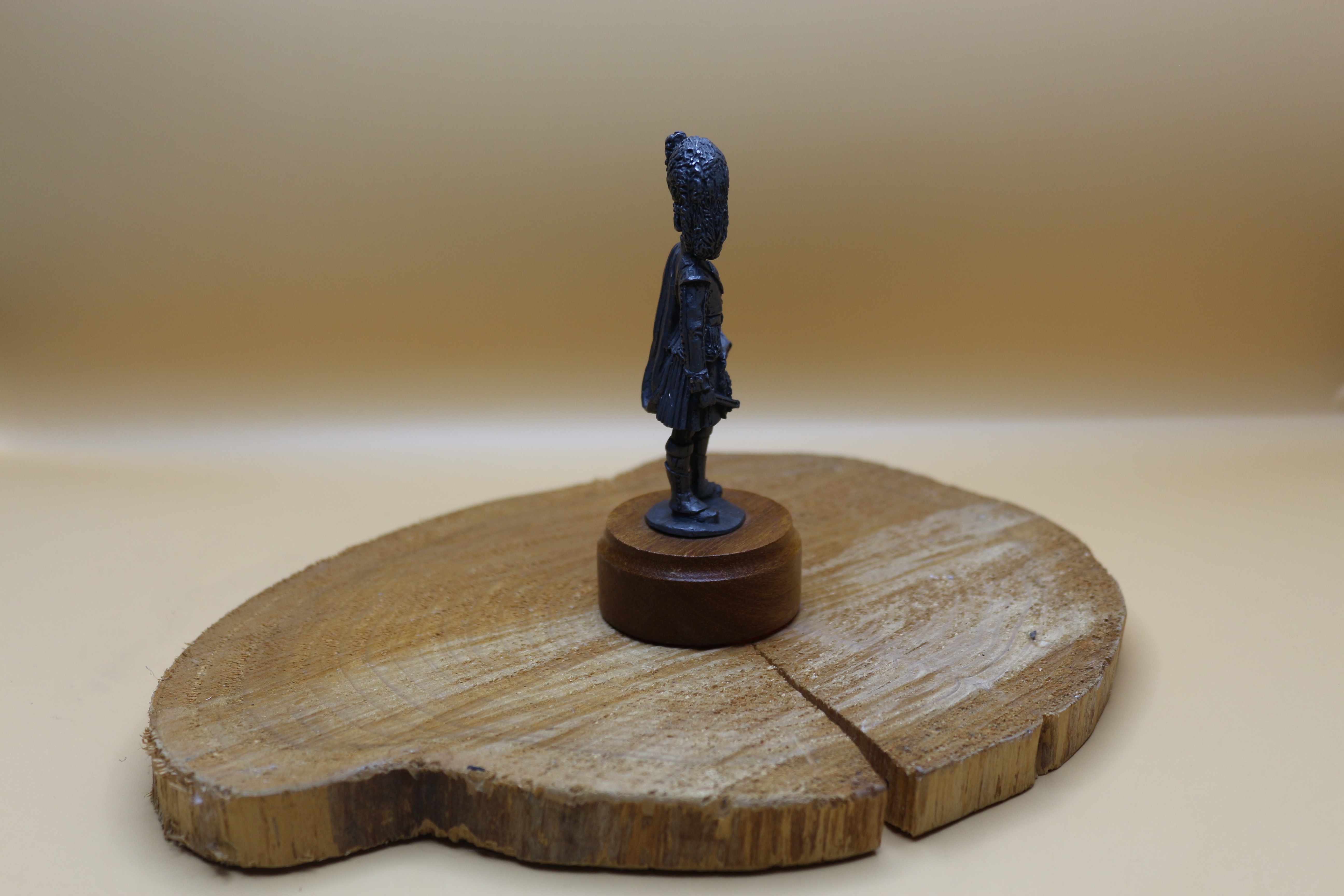 Scots Guard Pewter Drummer on Oak Plinth Collectable!