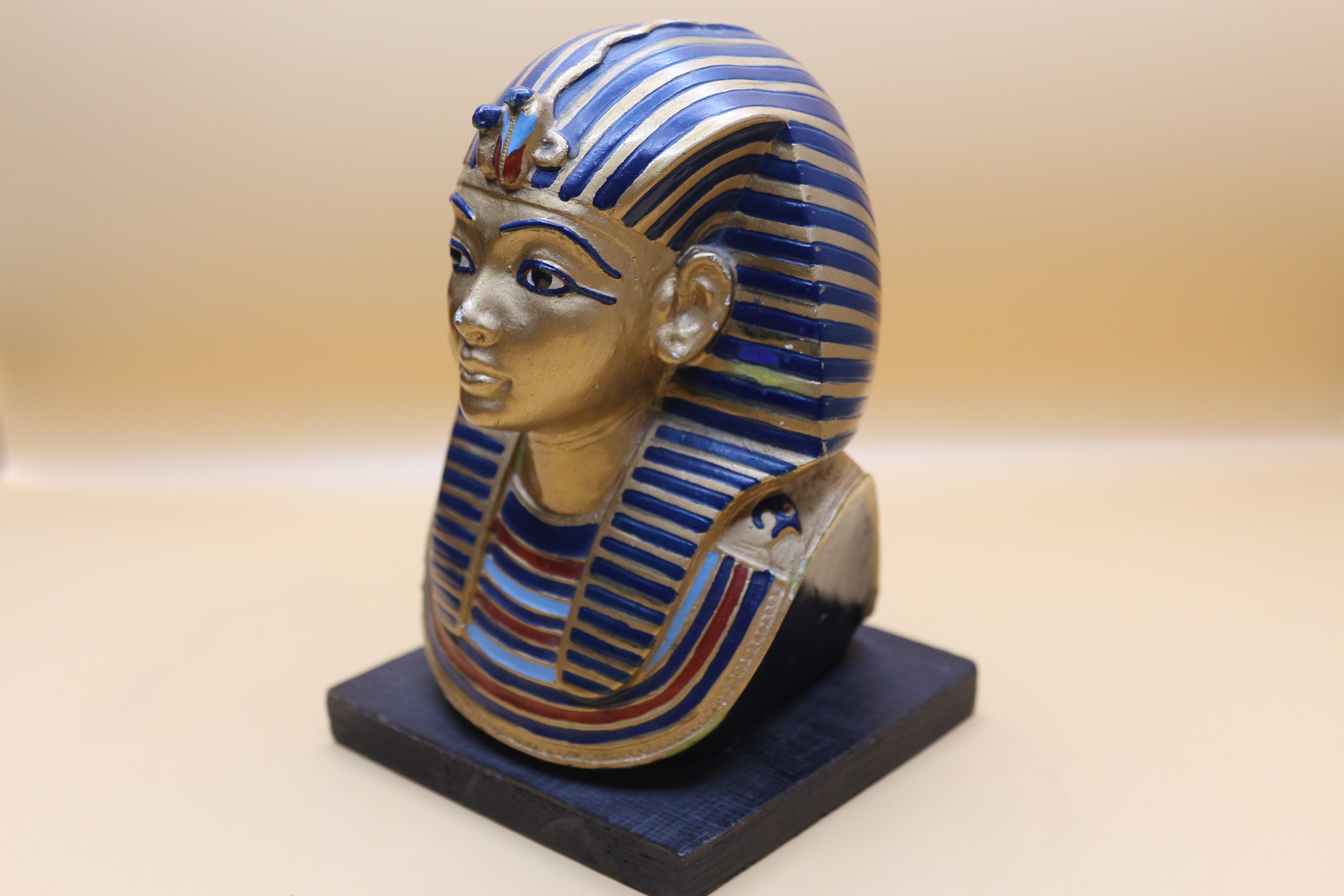 Tutankhamun Pharaoh Bust Solid Wood