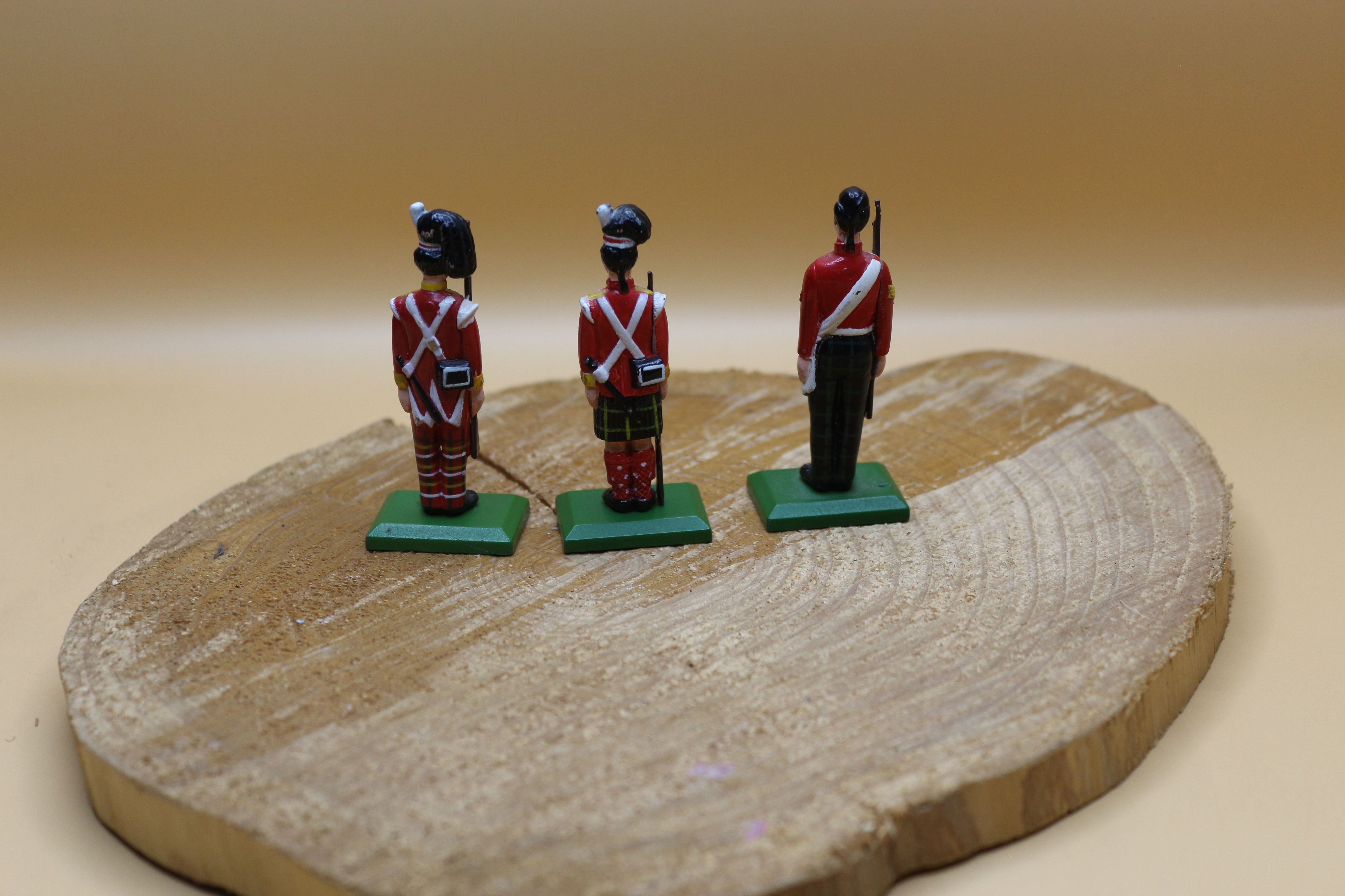 Three little soldiers! Scots Guard Lead Soldiers Hand Painted!