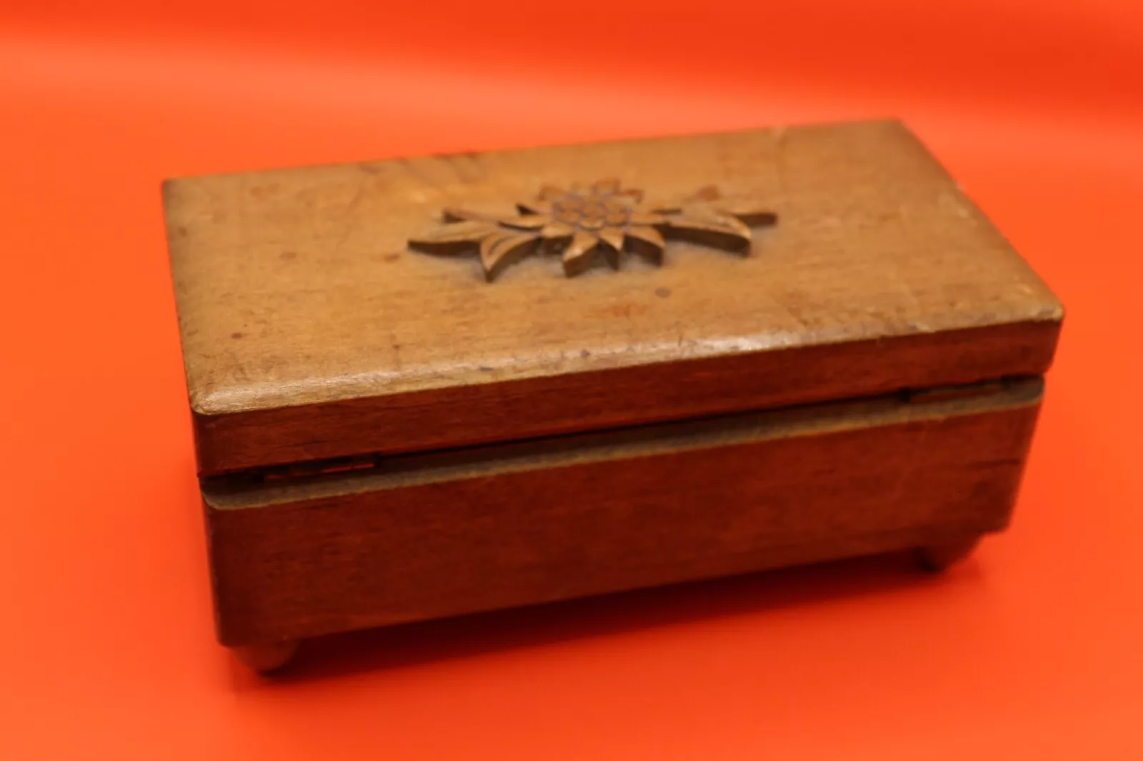 Ye Olde Jewellery Boxxe ~ I Sing!