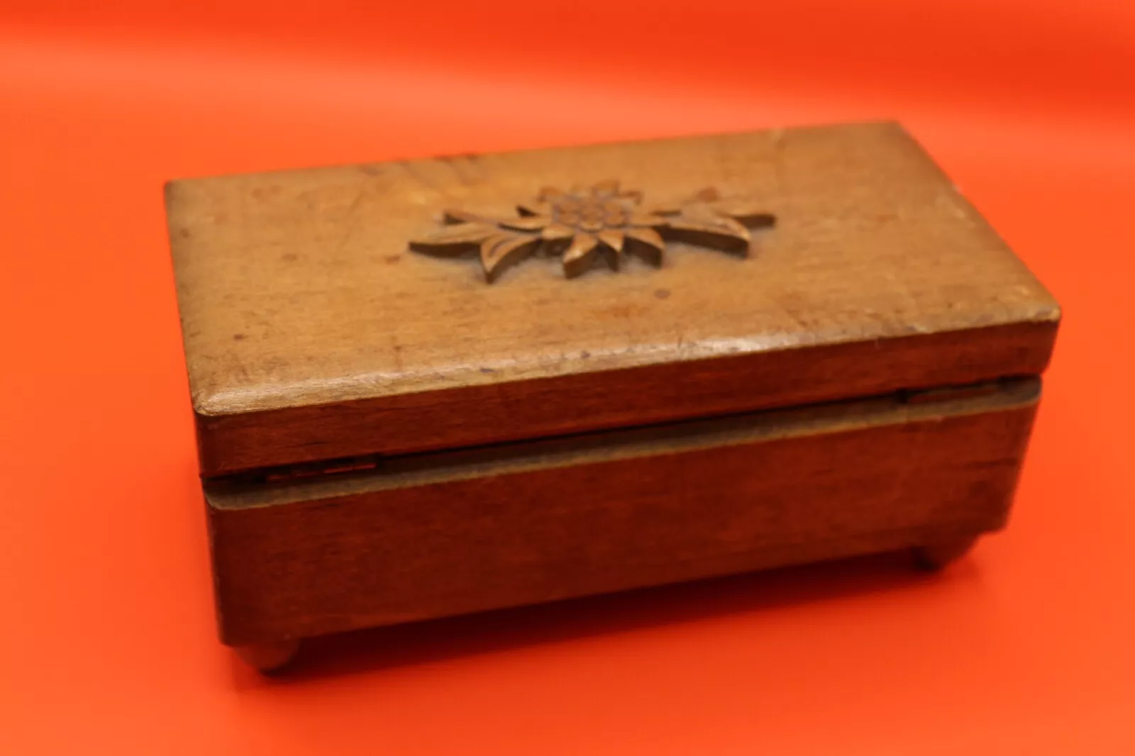 Ye Olde Jewellery Boxxe ~ I Sing!