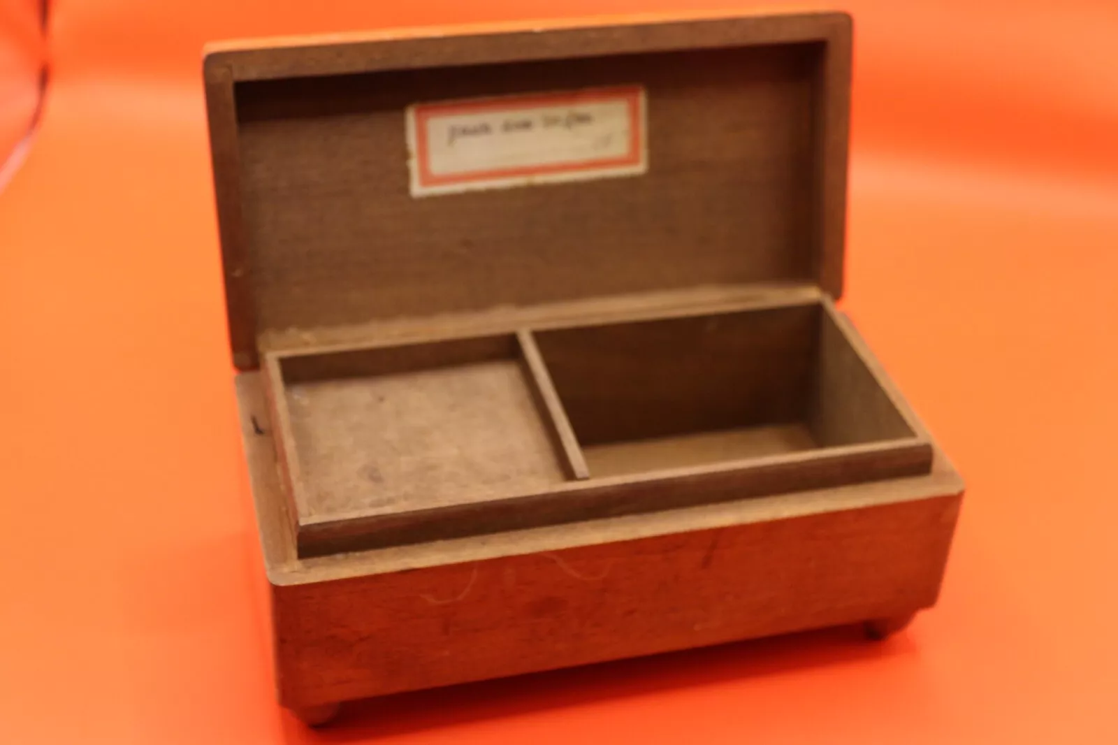 Ye Olde Jewellery Boxxe ~ I Sing!