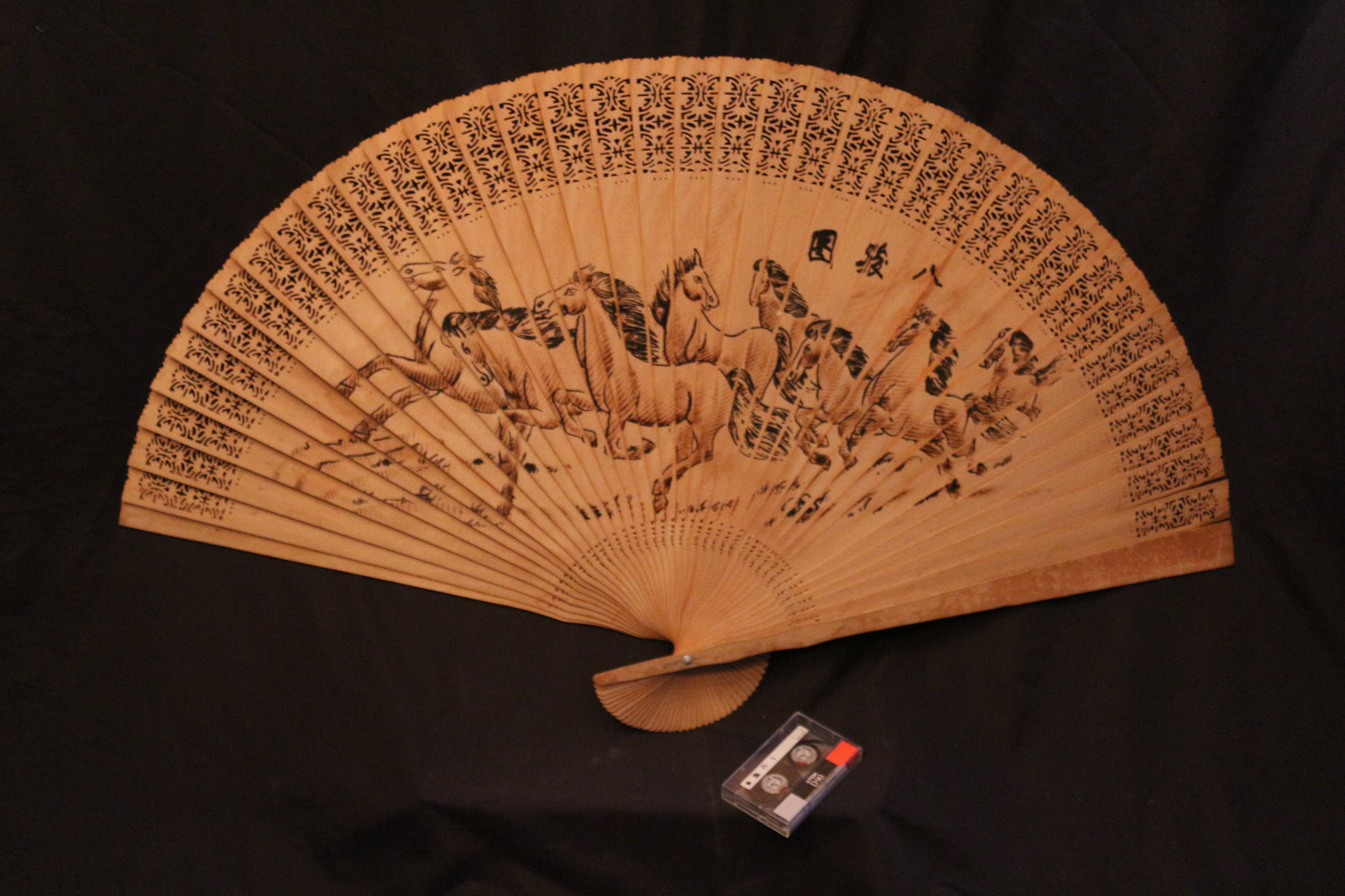 Oriental Vintage Fan ~ A Genuine Original!