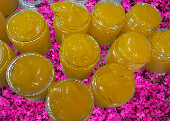 Glowme Herbal - Papaya Saffron Gel with Vitamin E , 50 gm 