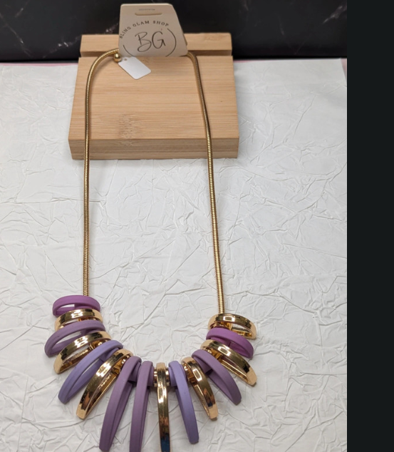 Elegant Purple and Gold Necklace