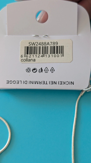 Elegant Flower Necklace