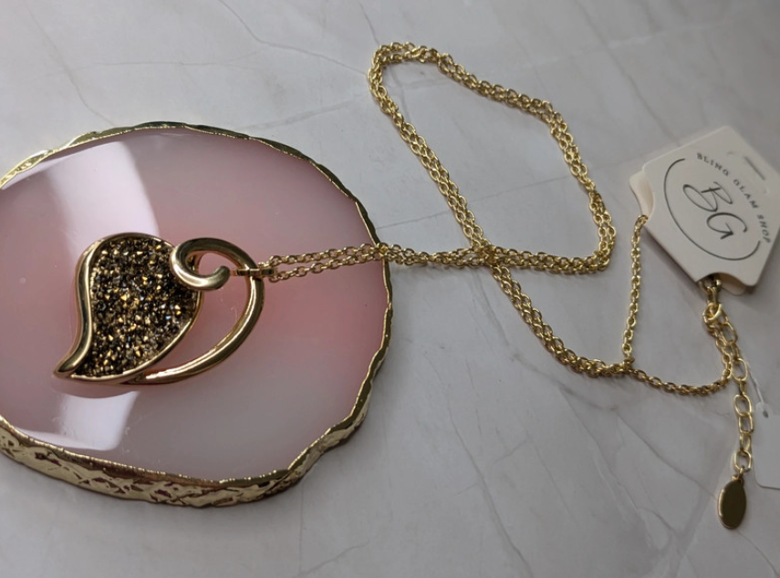 Gold Leaf Pendant Necklace