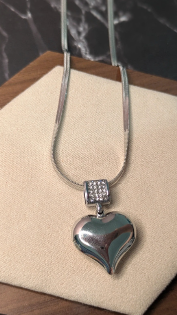 Silver Heart Pendant Necklace