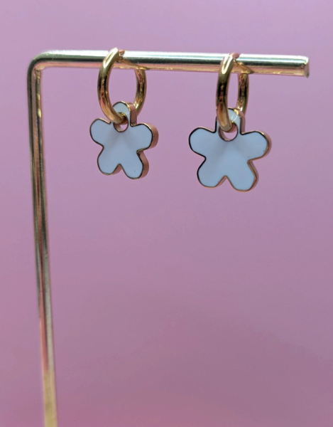 Flower-shaped Drop Earrings
