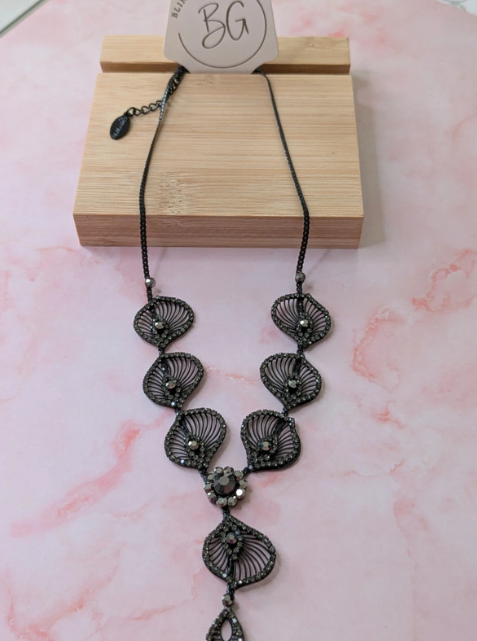 Elegant Black Necklace