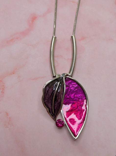 Elegant Pendant Necklace