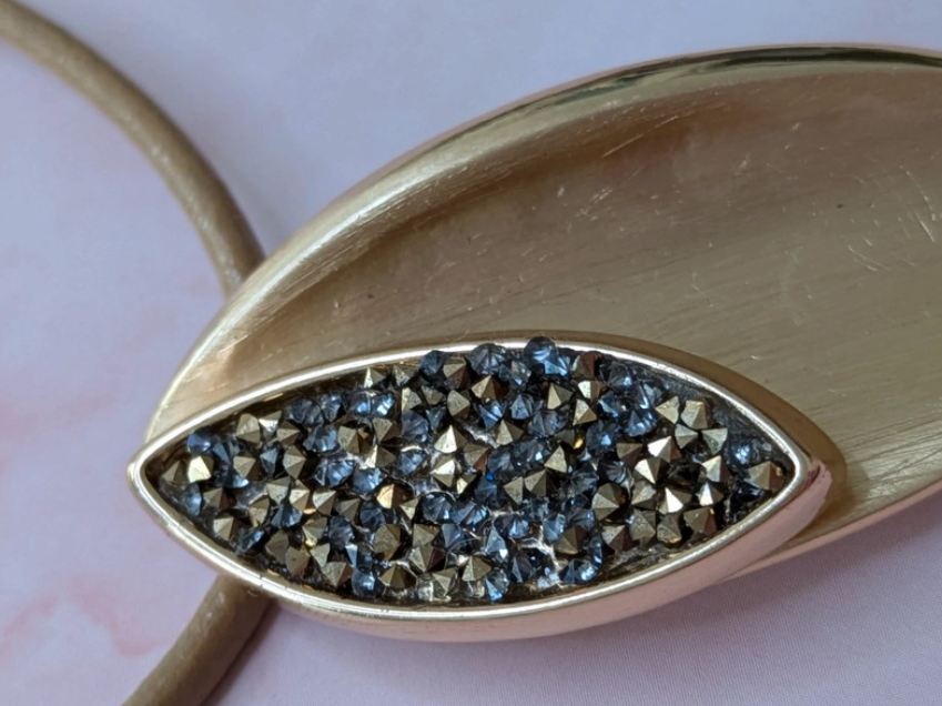 Elegant Gold Necklace