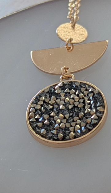 Geometric Pendant Necklace