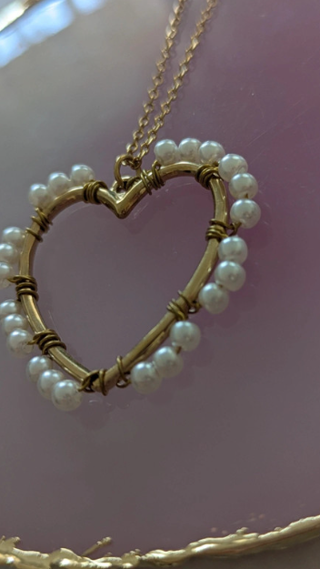 Heart-Shaped Pearl Pendant Necklace