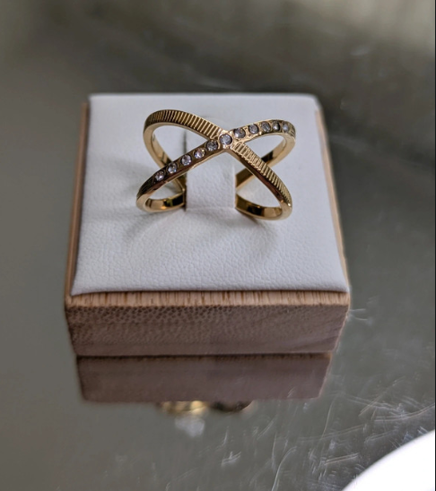 Gold X-Crossover Ring